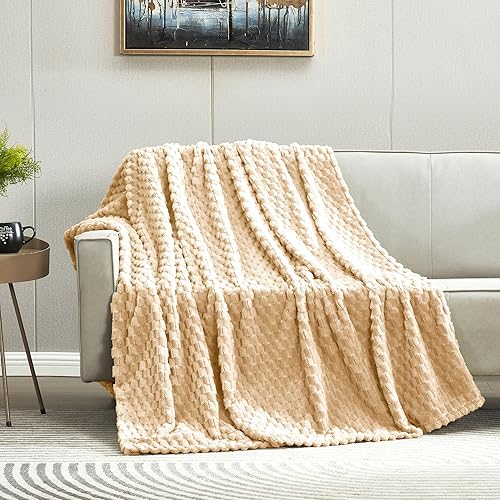 Miniatura 2 de DREAMNINE Manta de cama decorativa de franela suave y grande tamaño King de 108 x 90 pulgadas, manta de terciopelo mullido con bonito patrón 3D,