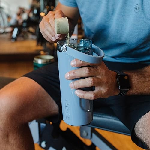 Miniatura 8 de BrüMate MultiShaker - Botella mezcladora de acero inoxidable 100% a prueba de fugas, botella agitadora de proteínas y botella para antes del