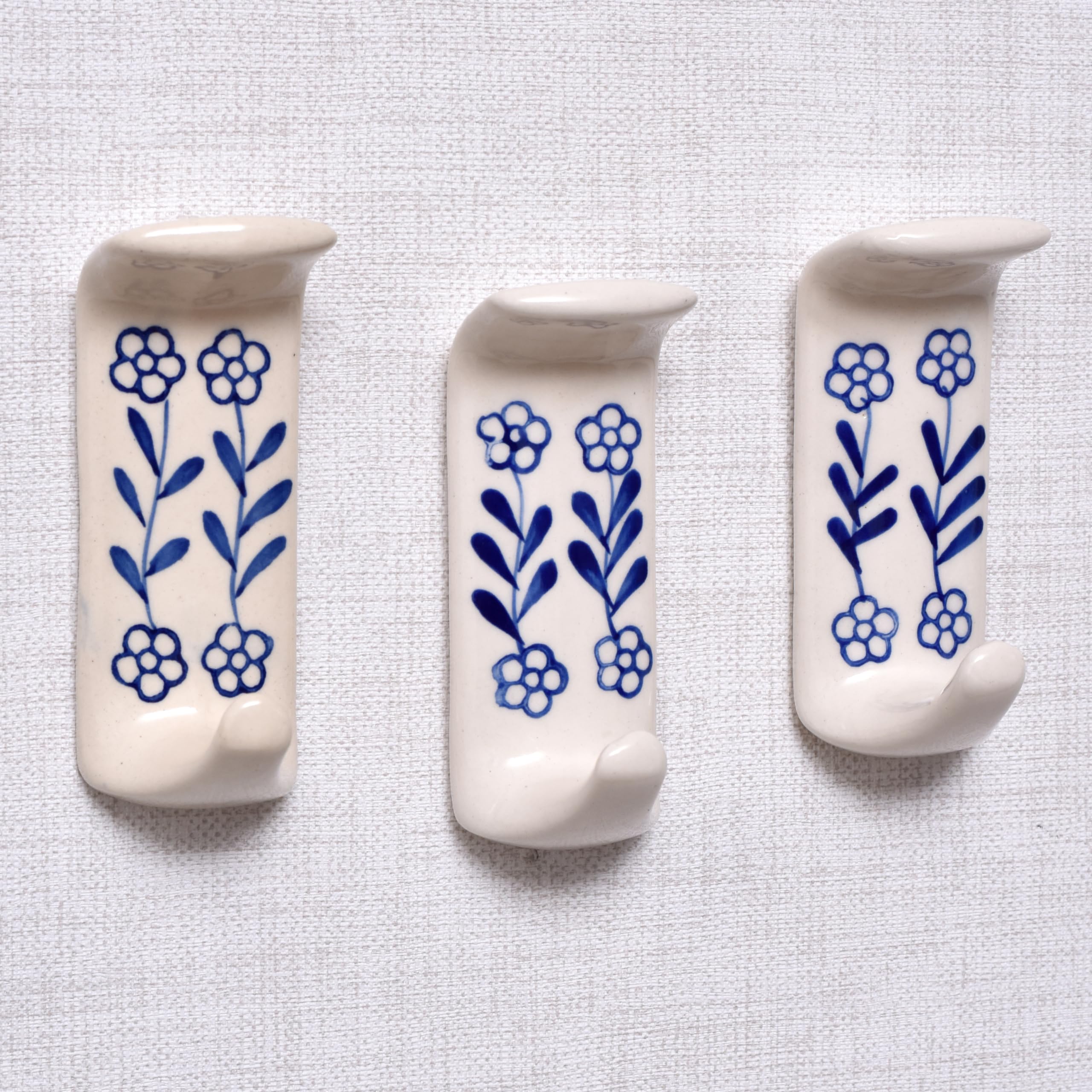 Indian Shelf 3 Pack Unique Adhesive Coat Hooks Sticky Shower Hook for Loofah Self Adhesive Towel Holder No Damage Wall Towel Hangers for Bathrooms Key