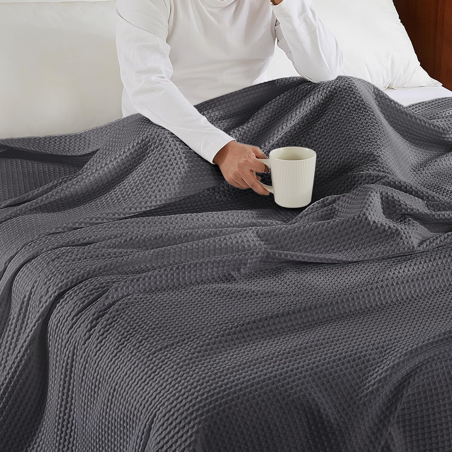 100% Egyptian Cotton Waffle Weave Throw Blanket for Bed Couch Sofa Home Decor, Soft Lightweight Bed & Couch Blanket for All Seasons (Dark Grey - Twin Size - 66 * 90") - Image 4