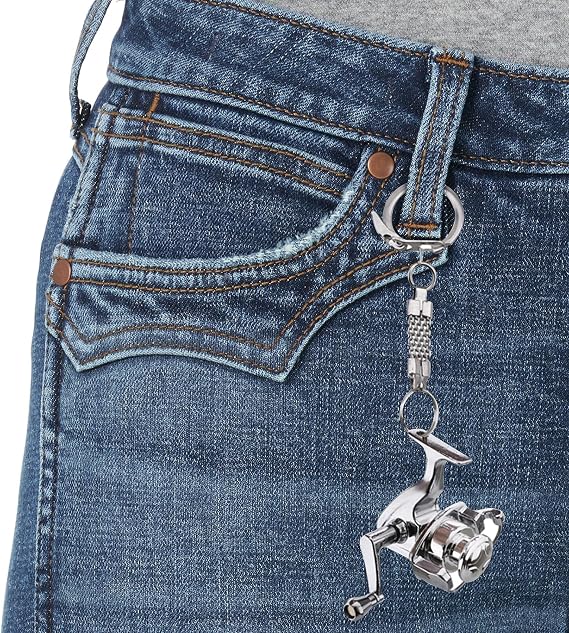 Fishing Reel Keychain with Movable Crank, Silver Fishing Keychain, Alloy Keychain for Men, Decorative Keychain, Fishing Gifts, Fishing Reel Keychain