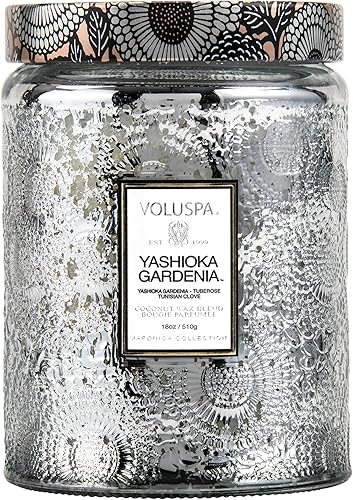 Voluspa Yashioka Gardenia Candle Tarro de vidrio grande 18 onzas Tiempo de combustiĂłn de 100 horas Mechas totalmente naturales y cera de coco Voluspa Yashioka Gardenia Candle Tarro de vidrio grande 18 onzas Tiempo de combustiĂłn de 100 horas Mechas totalmente naturales y cera de coco