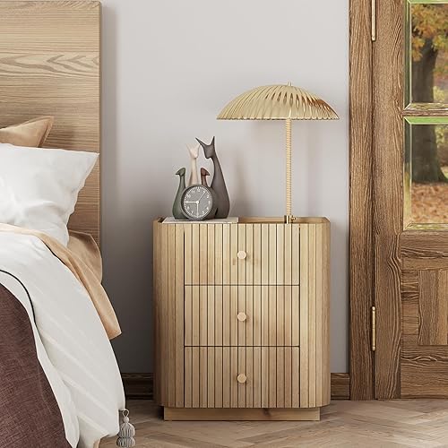 Miniatura 7 de COZAYH Mesita de noche de madera de 3 cajones con listones verticales, cómoda rústica de borde curvado con asas de metal, mesa auxiliar de cama de