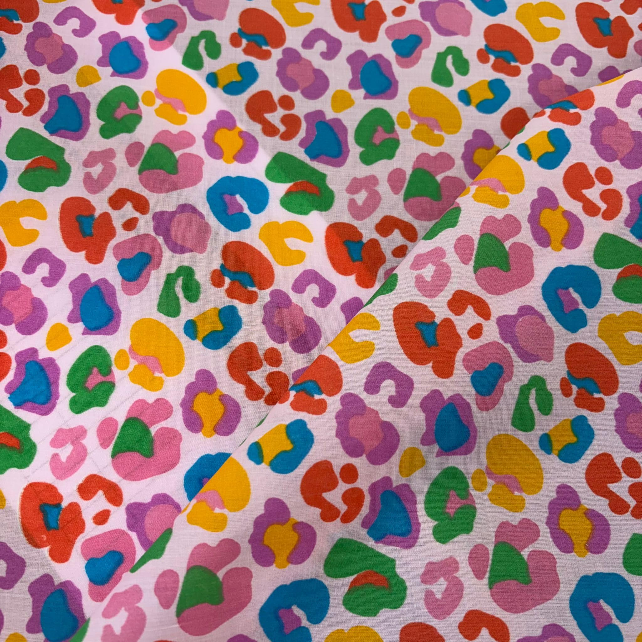 Polycotton Leopard Cheetah Animal Print Fabric, Multicolour, 112cm Wide, Sold by the Metre, for Dressmaking, Crafts, Bags (Pink)