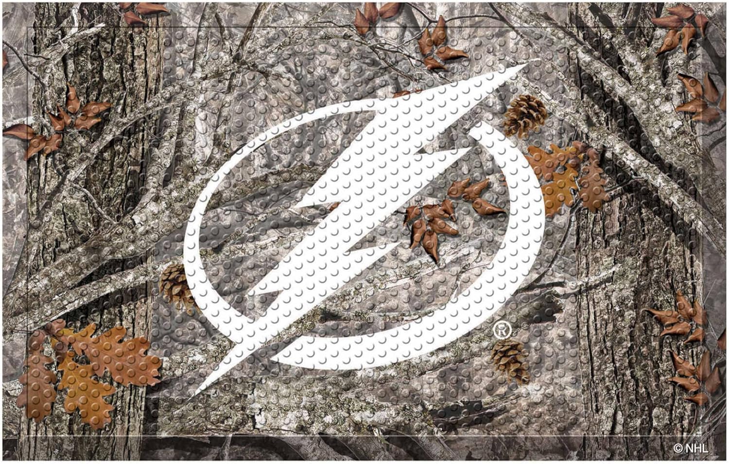 FANMATS 19175 Tampa Bay Lightning Rubber Scraper Door Mat, Camo Color