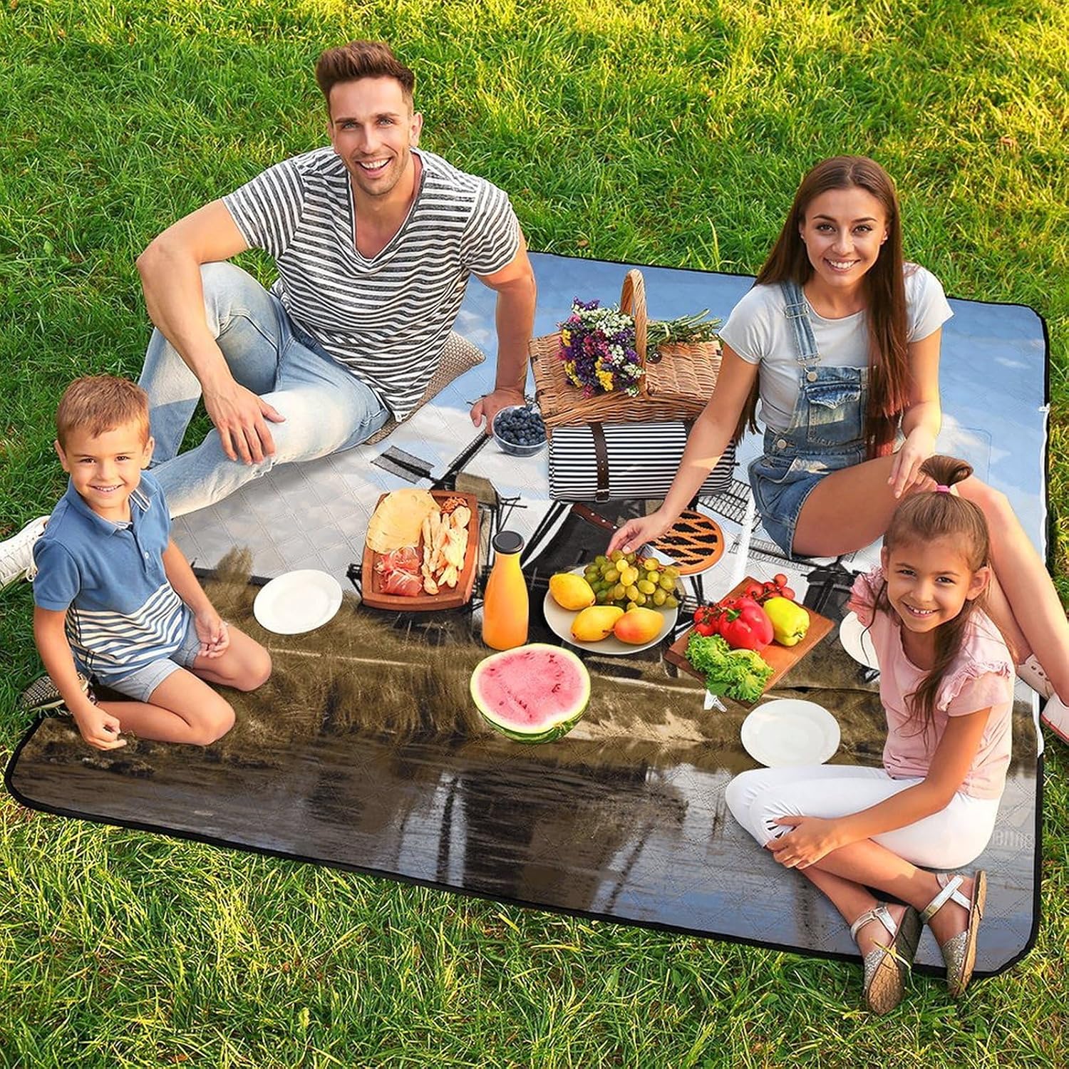 Windmills Picnic Blanket 150x150cm, Foldable 2-in-1 Picnic Mat and Tote Bag Portable Waterproof Beach Mat Sandproof Outdoor Blanket for Park, Hiking, Beach, Camping, Travel