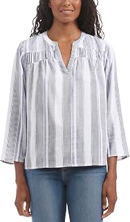 Espléndida blusa para mujer con cuello de pico