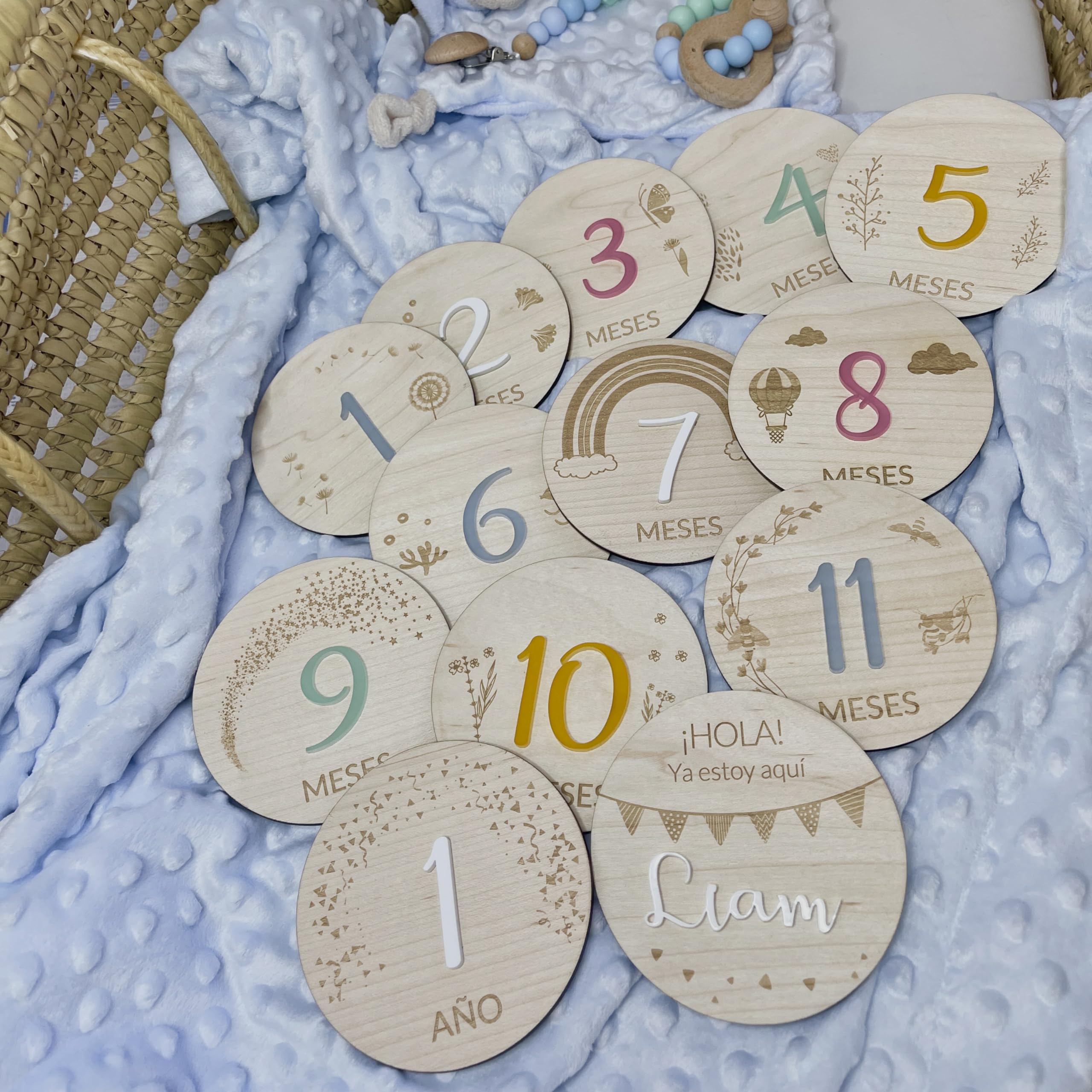 Qukimax® Cumplemes Personalizado de Madera Natural | En castellano, català, valencià, galego, Placas cumple mes, Regalo bebé, Recién nacido