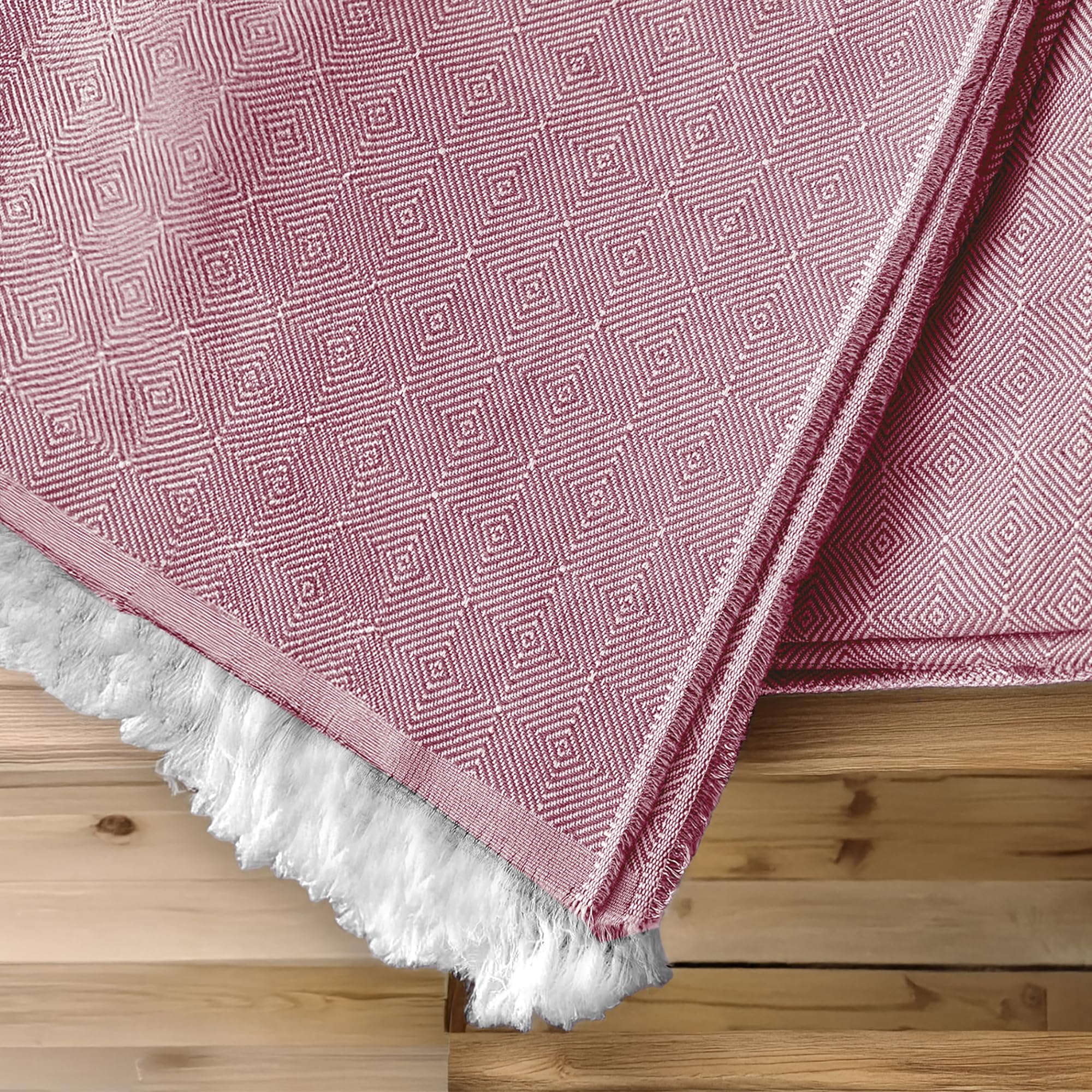 HIPERMANTA Colcha Multiusos Foulard Jarapa Modelo Indo para sofá 2 plazas y Cama 90-105 cm. Poliéster-Algodón, 180x285 cms. Rosa.