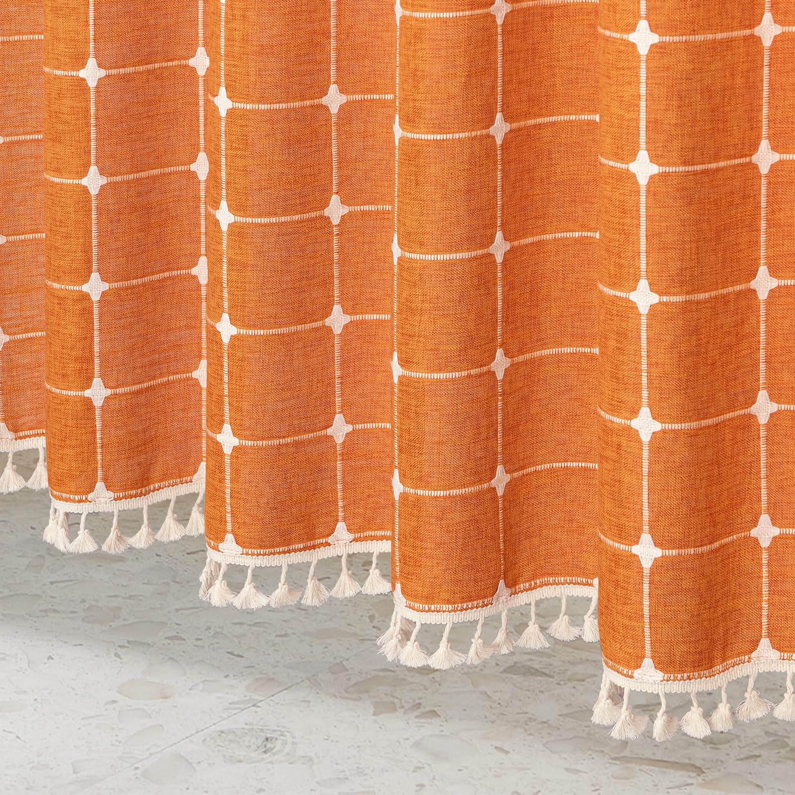 MitoVilla Cortina de ducha, 183 x 198 cm, set de cortina de ducha naranja de algodón y lino con borlas, set para decoración de baño rústico chic estilo francés campestre romántico