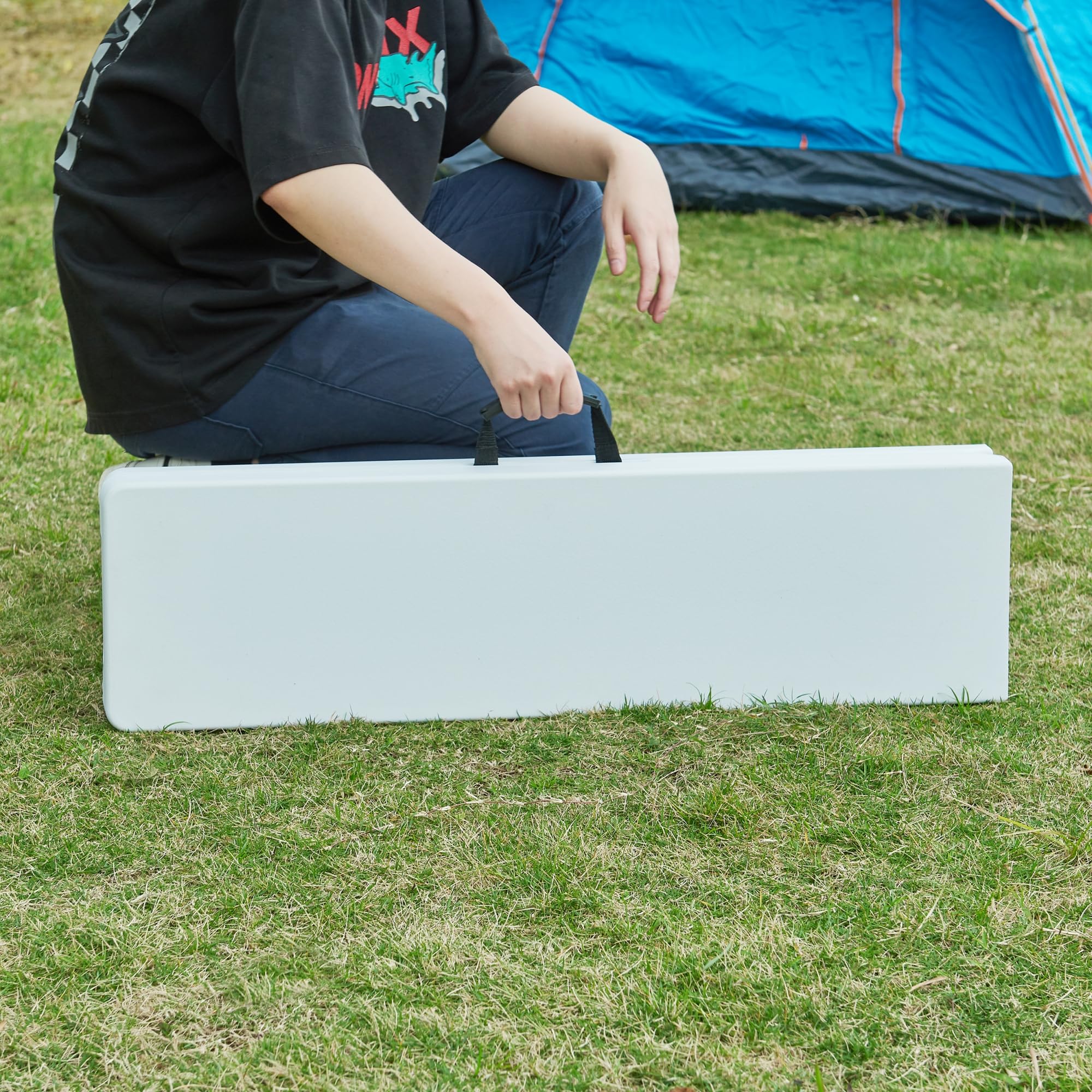 [en.casa] Lot de 2 Bancs de Camping Pliables pour Extérieur Festivals Pique-Nique Banc Pliant pour 4 Personnes avec Poignée de Transport Métal HDPE 180 x 25 x 43 cm Blanc