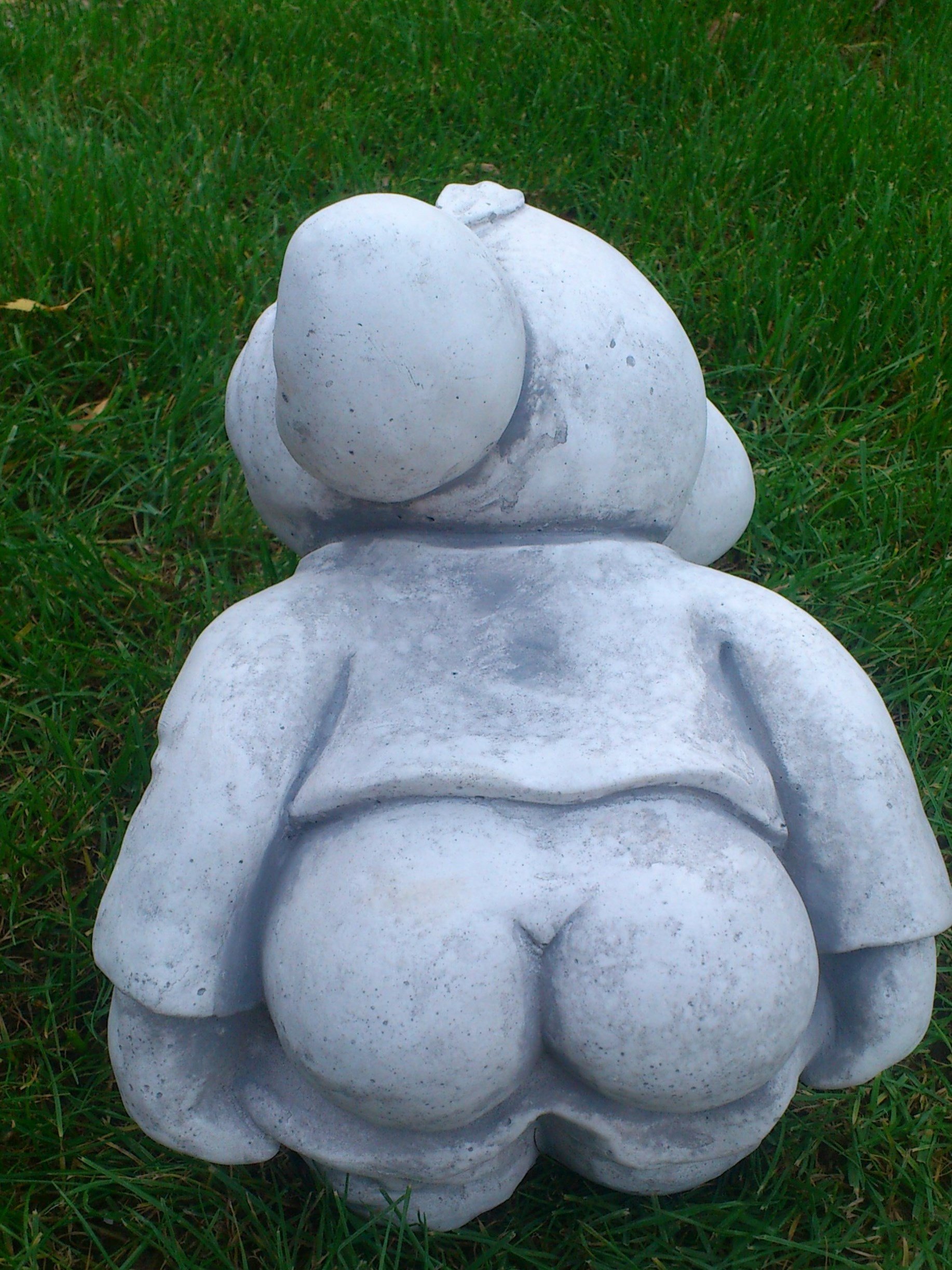 gartendekoparadies.de Lustiger Troll Modell Leck Mich, Figur aus Steinguss Frostsicher für den Außenbereich, Höhe 24 cm, Grau, 8 kg