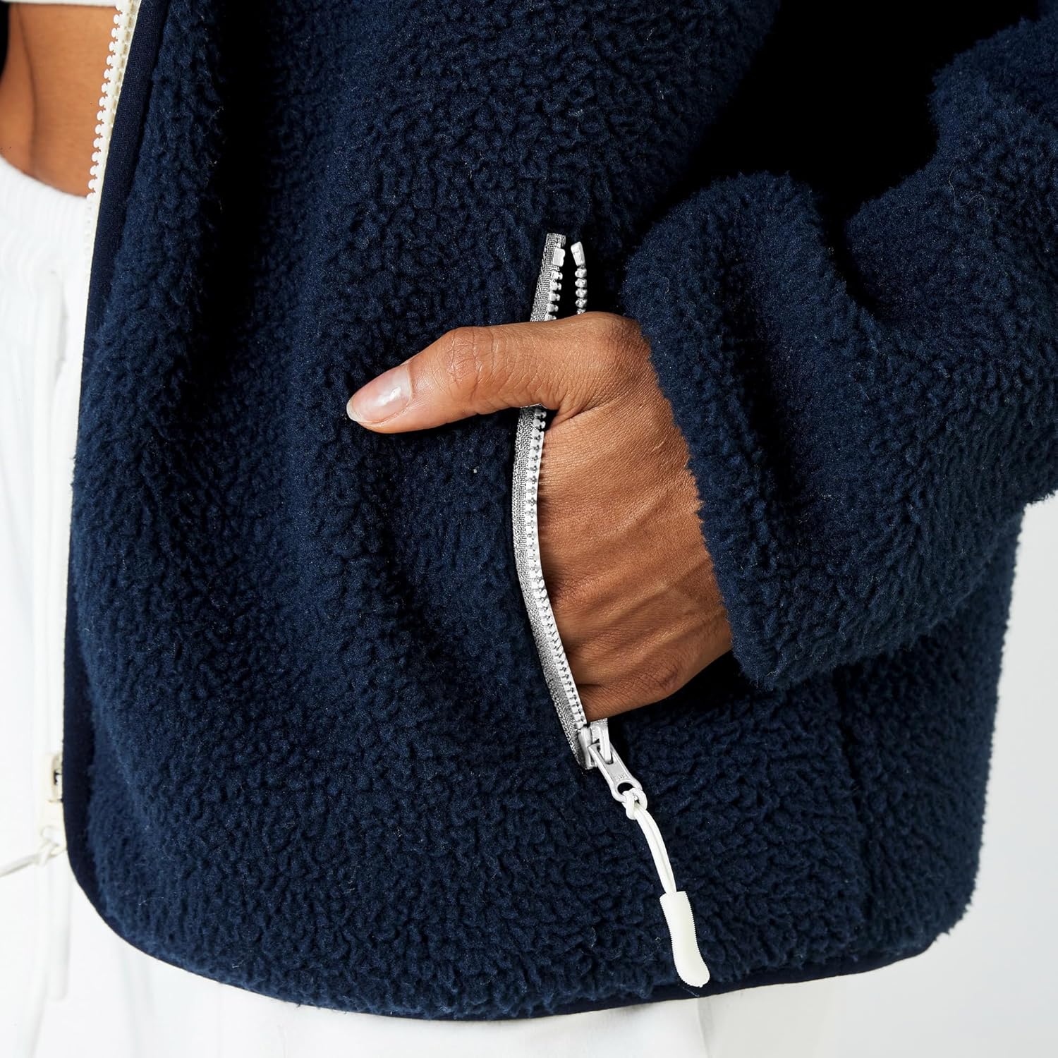 Women's Sherpa Fleece Warm Jacket Hooded Zipper Jackets Long Sleeve Winter Coats With Pockets Cold Weather Casual Outdoor