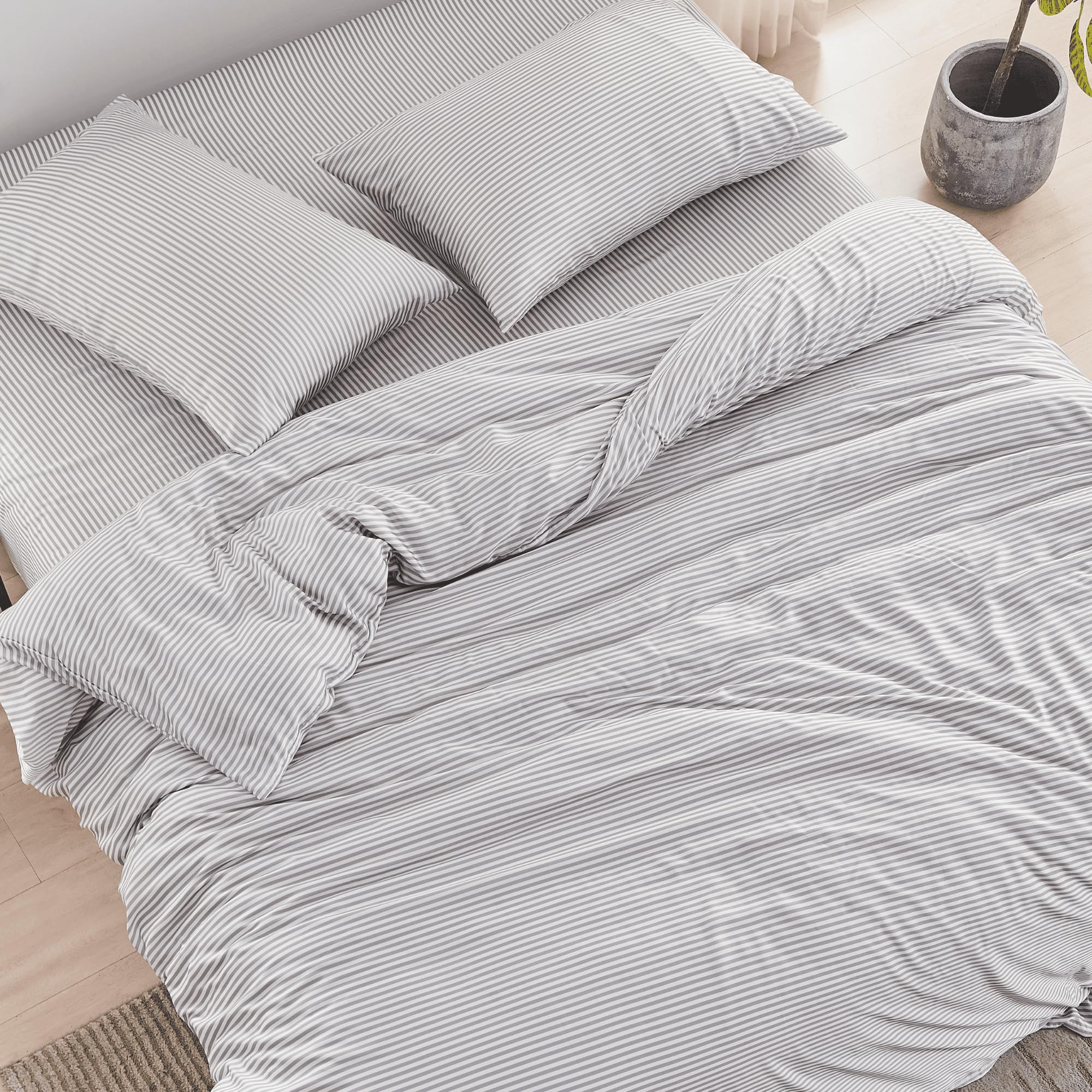 DOZ Flat Sheet - Super Soft Bamboo Viscose Bedding - Cooling & Buttery Feel - Full/Queen Size - Stripe Pattern - View #5