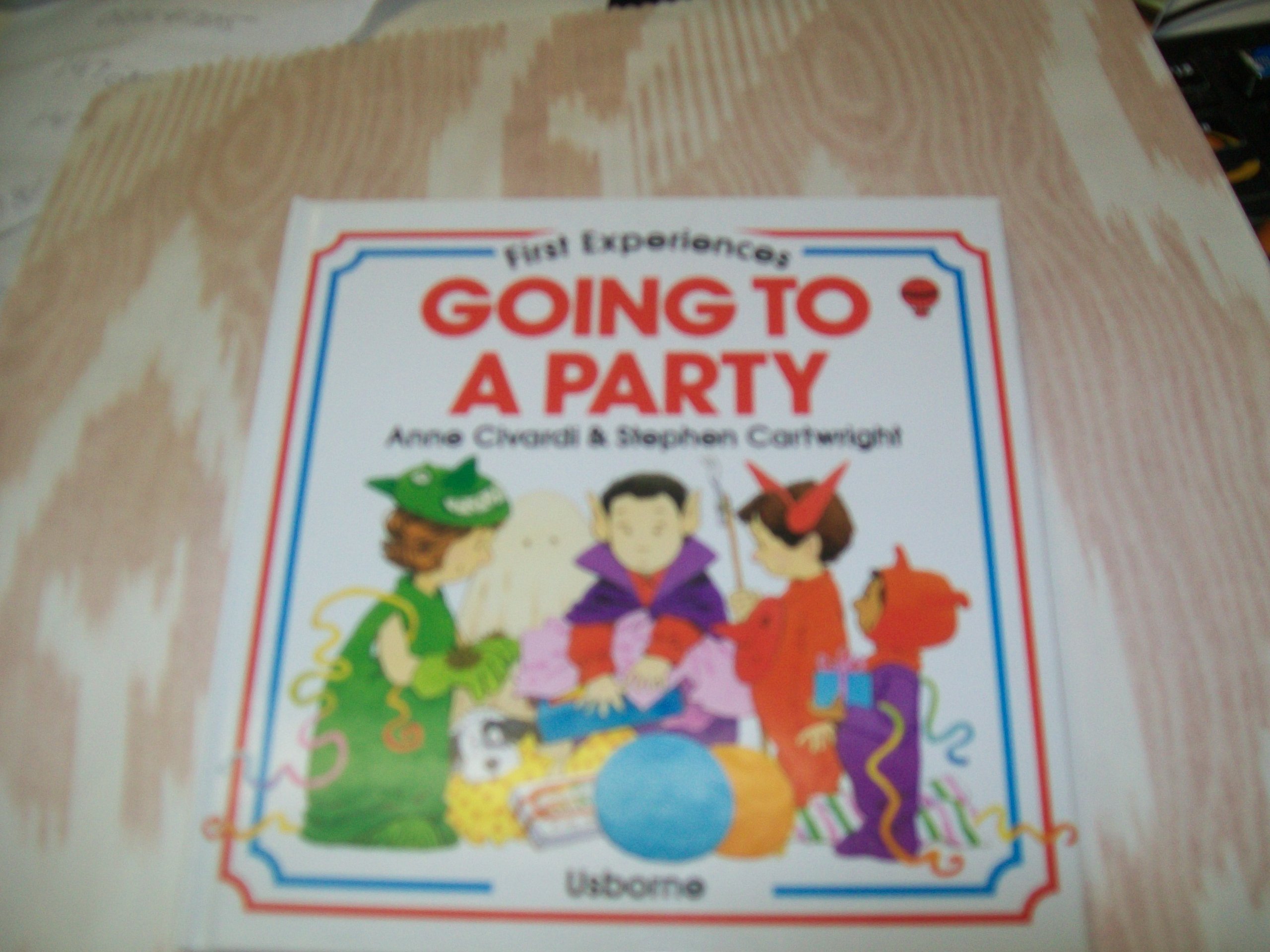 Going to a Party (Usborne First Experiences)