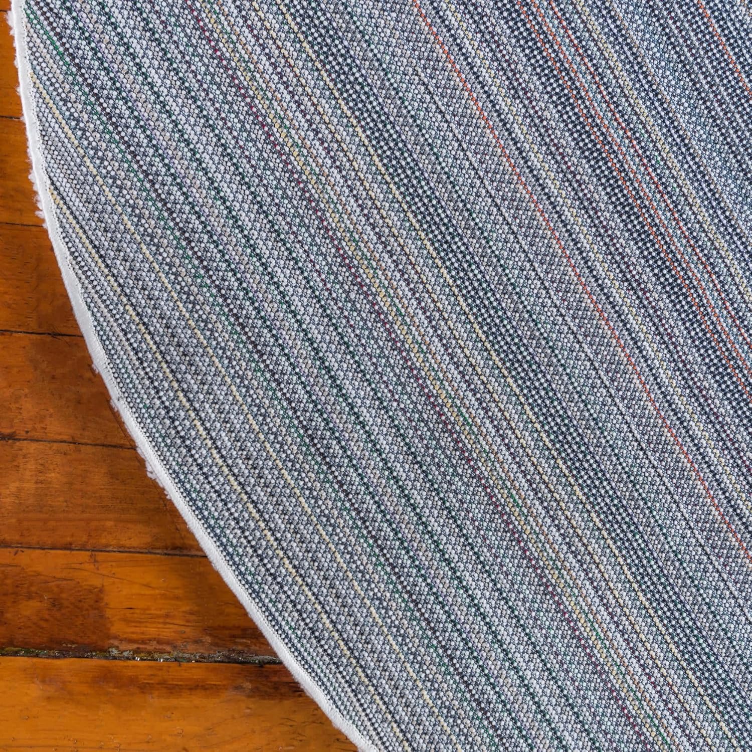 Unique Loom Solo Collection Area Rug - Calabasas (3' 3" x 5' 3" Oval, Snow White)