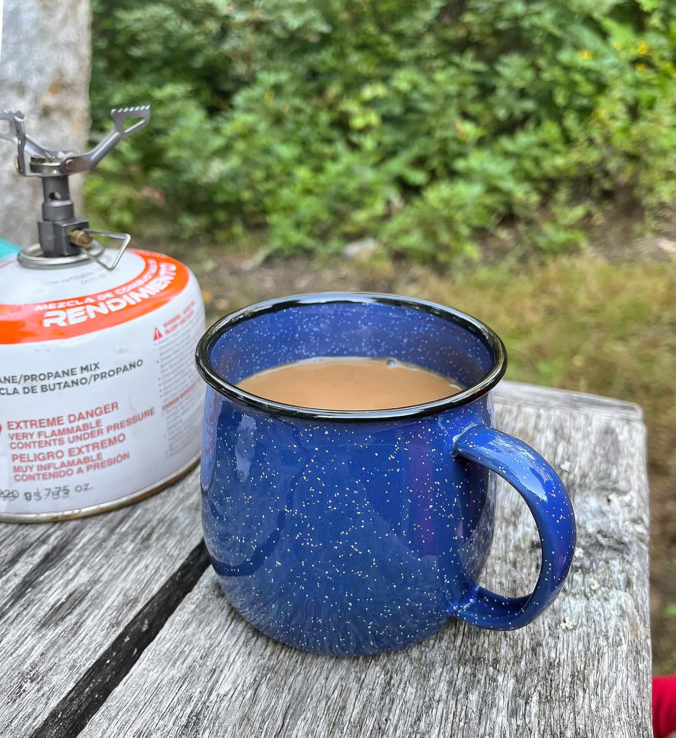 Red Co. Set of 4 Enamelware Metal 12 Oz Round Camping Coffee Mugs with Handle, White-Speckled Blue/Black Rim