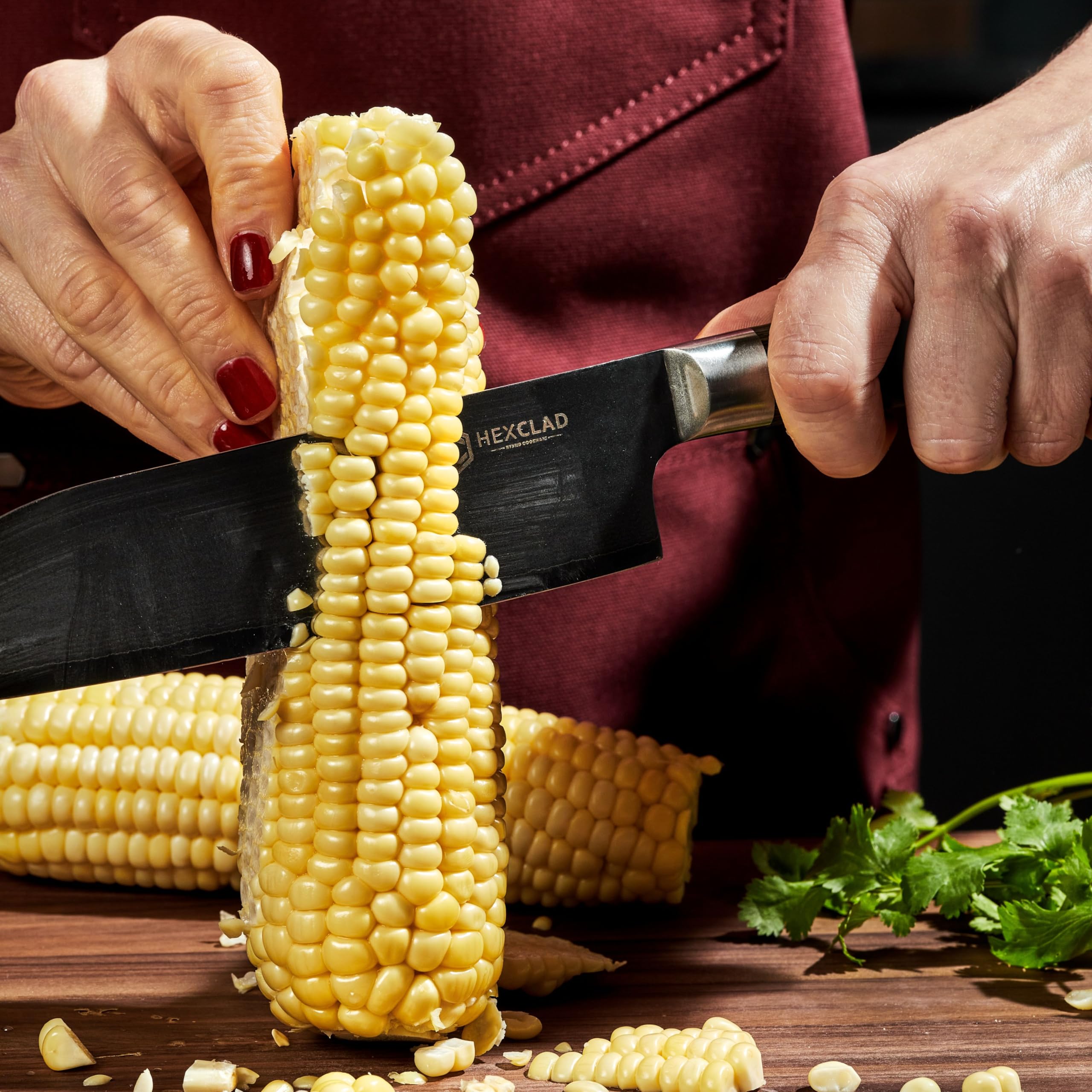 HexClad Cuchillo Santoku de 18 cm, Hoja de Acero Inoxidable de Damasco Japonés, Mango de Madera de Pakka