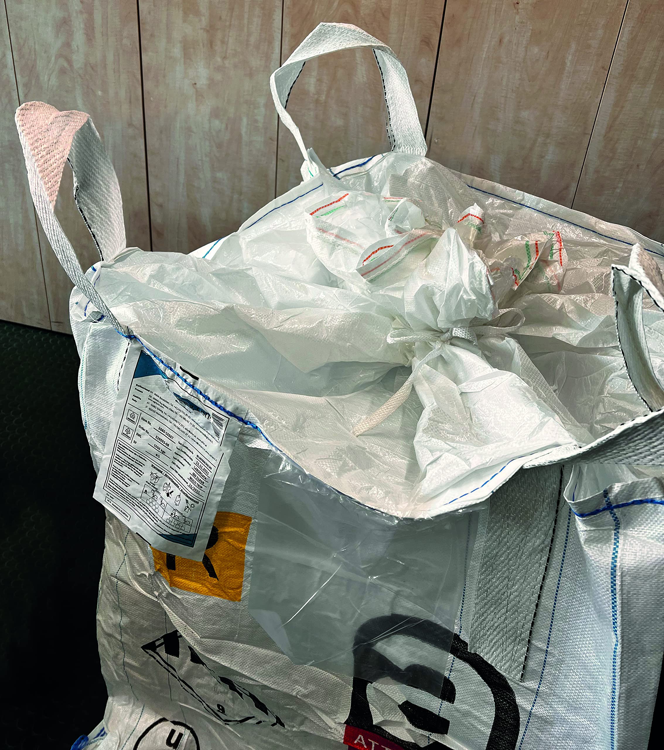 Sac à débris pour l'amiante