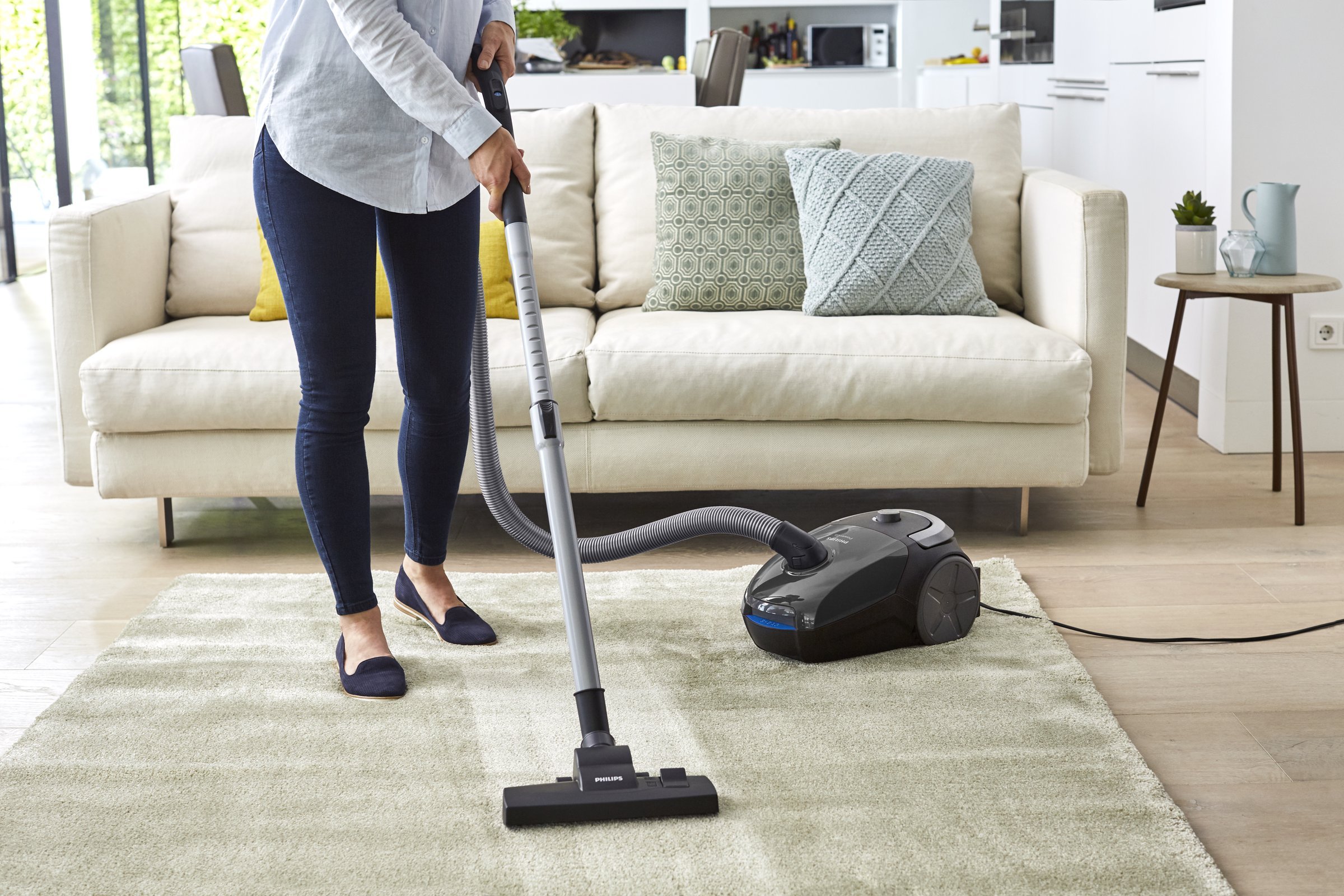 Philips PowerPro FC8244/09 - Aspirapolvere con sacchetto, serbatoio 3 l, filtro anallergico, facile da pulire