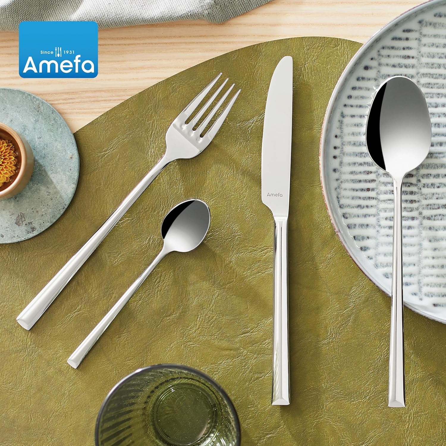Amefa Metropole 45-Piece Flatware, Set for 8 – Stainless Steel Silverware, Polished Mirror Finish, Ergonomic Rust-Resistant Cutlery, Forks, Knives, Spoons, Salad Forks & Teaspoons for Dining & Parties