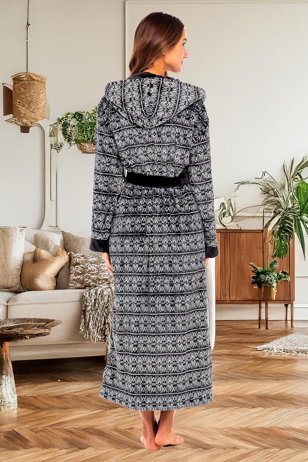 Alexander Del Rossa Plush Fleece Robe for Women, Long Hooded Bathrobe with Hood, Plus Size - Image 2