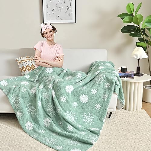 Miniatura 9 de Viviland Manta  Manta mullida de cuadrícula de ajedrez, tejida suave y acogedora manta de microfibra cálida para sofá, cama, viajes a casa (amor