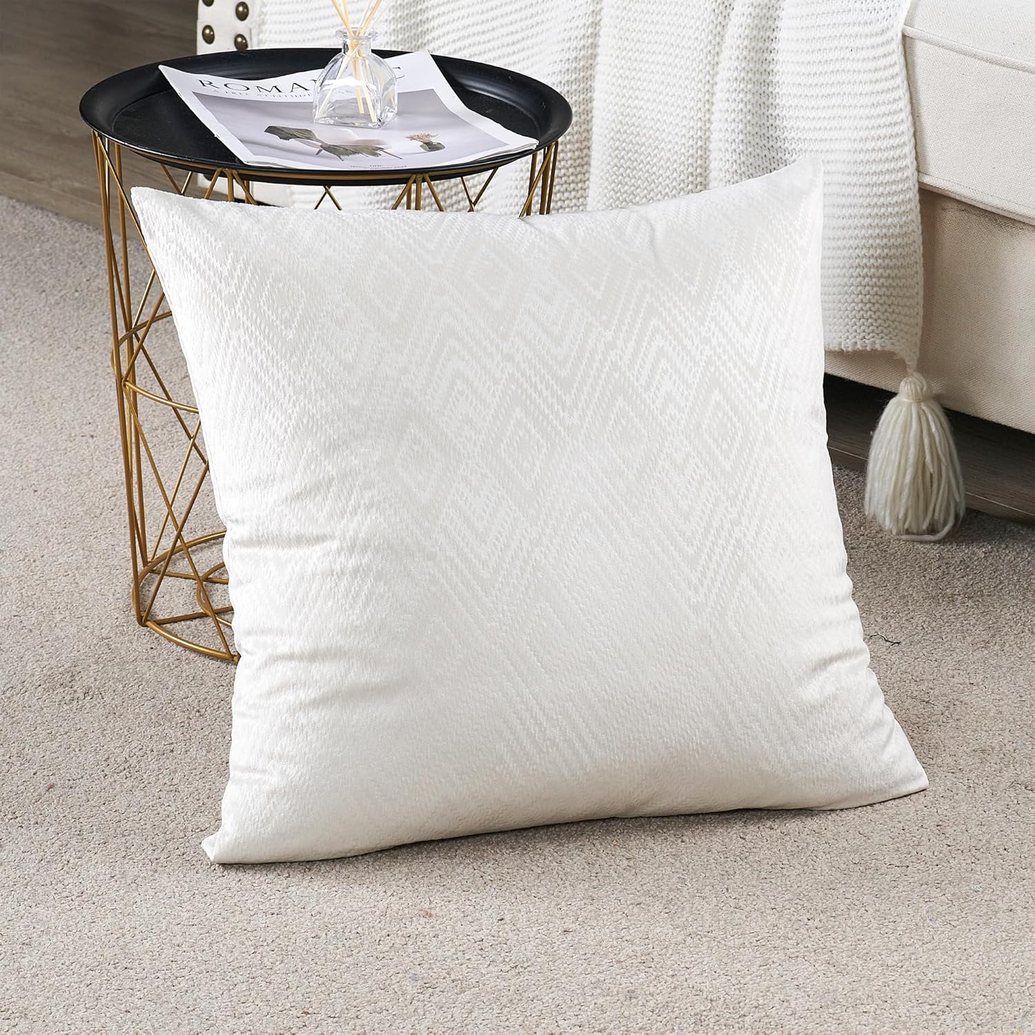 Diamond Velvet Decorative Square Throw Pillow Covers 20 x 20 Inches Set of 4, Soft Geometric Cushion Cases Pillowcases Pillowslips for Couch Bed Sofa Car Bedroom Living Room, Cream White