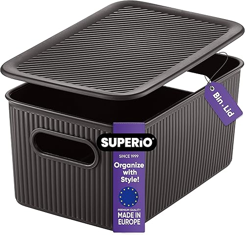 Superio Ribbed Collection - Canastas organizadoras decorativas de plástico con tapa para el hogar, color marrón medio (paquete de 1 unidad, 5