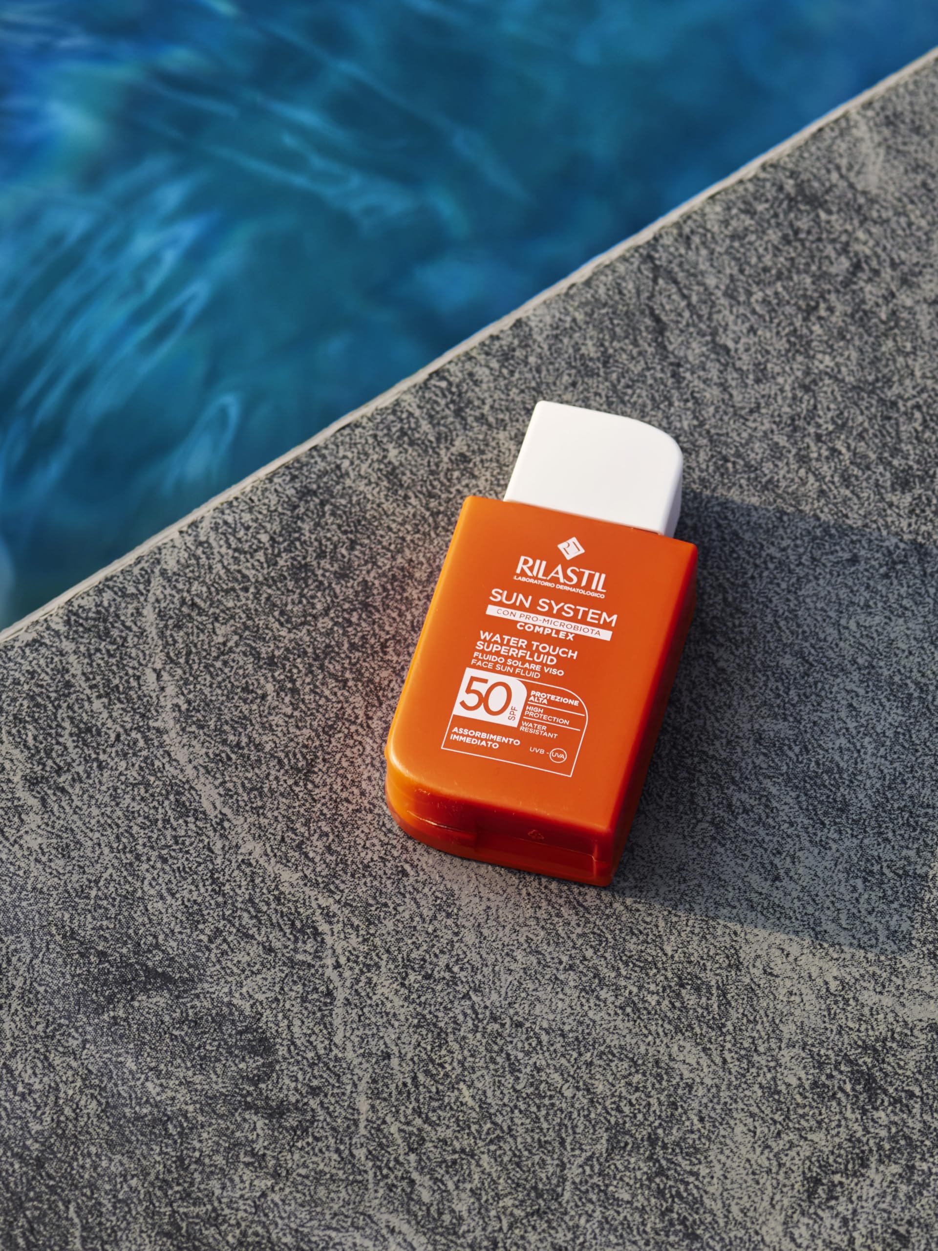 Rilastil Sun System Water Touch Superfluid SPF50, Fluido Solare Viso Idratante e Antiossidante, 50ml - 4
