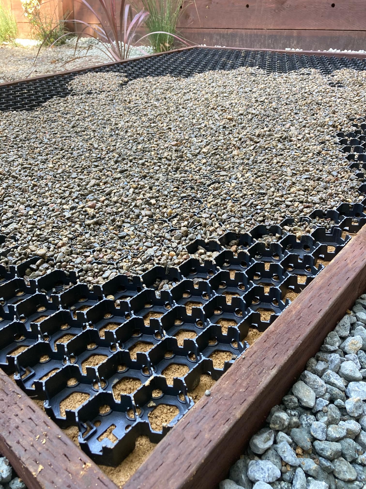 Vodaland HEXpave – Pavimento Permeable-Estabilizador de grava- de 3 cm de Altura – Soporta hasta 12,000 kg – Ideal para Patios, Caminos, Bases de Cobertizos, Uso Vehículos Ligeros (pack de 5,85 m²)