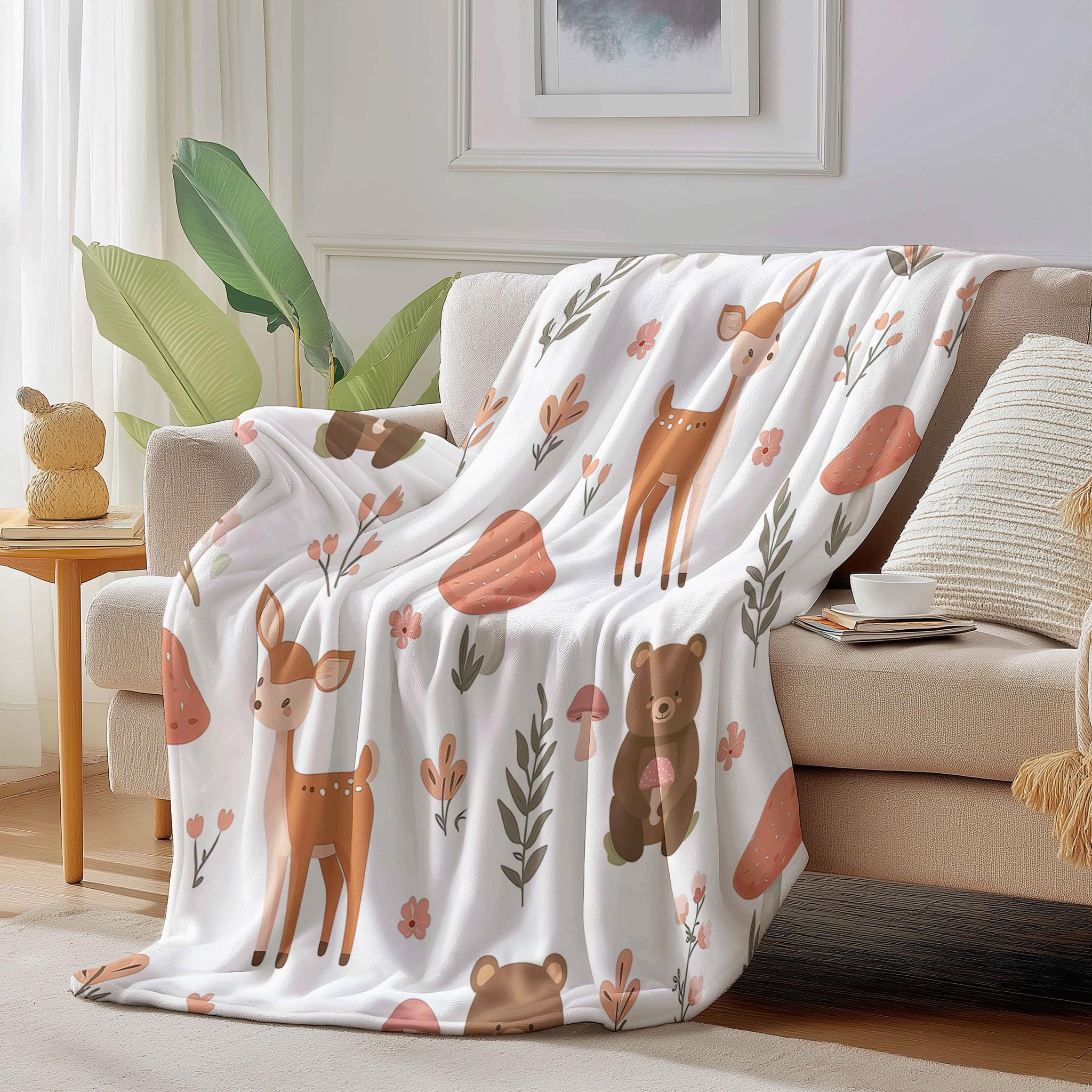 Couverture canapé motif champignon ours faon pour vos soirées cocooning au salon