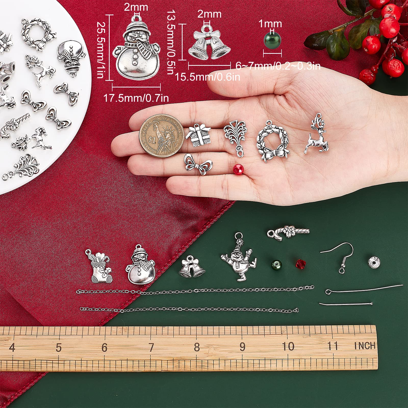 SUNNYCLUE Kit Fai Da Te 2 Braccialetti Natalizi Con Ciondoli Fiocco Di Neve, Pupazzo Di Neve, Albero E Perline Di Vetro – Set Creativo Regalo