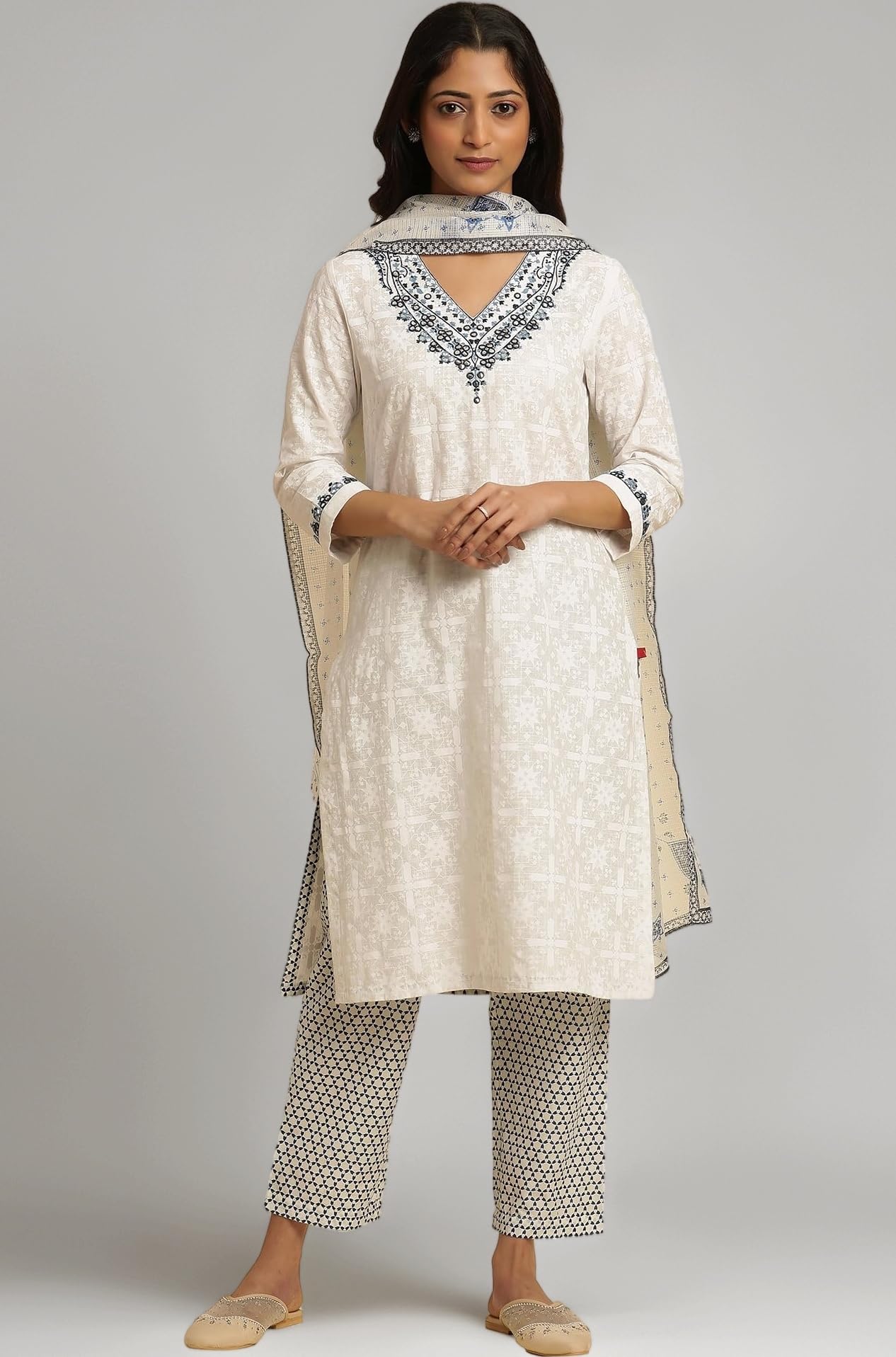 W for Woman Womens Kurta, Straight Pant & Dupatta