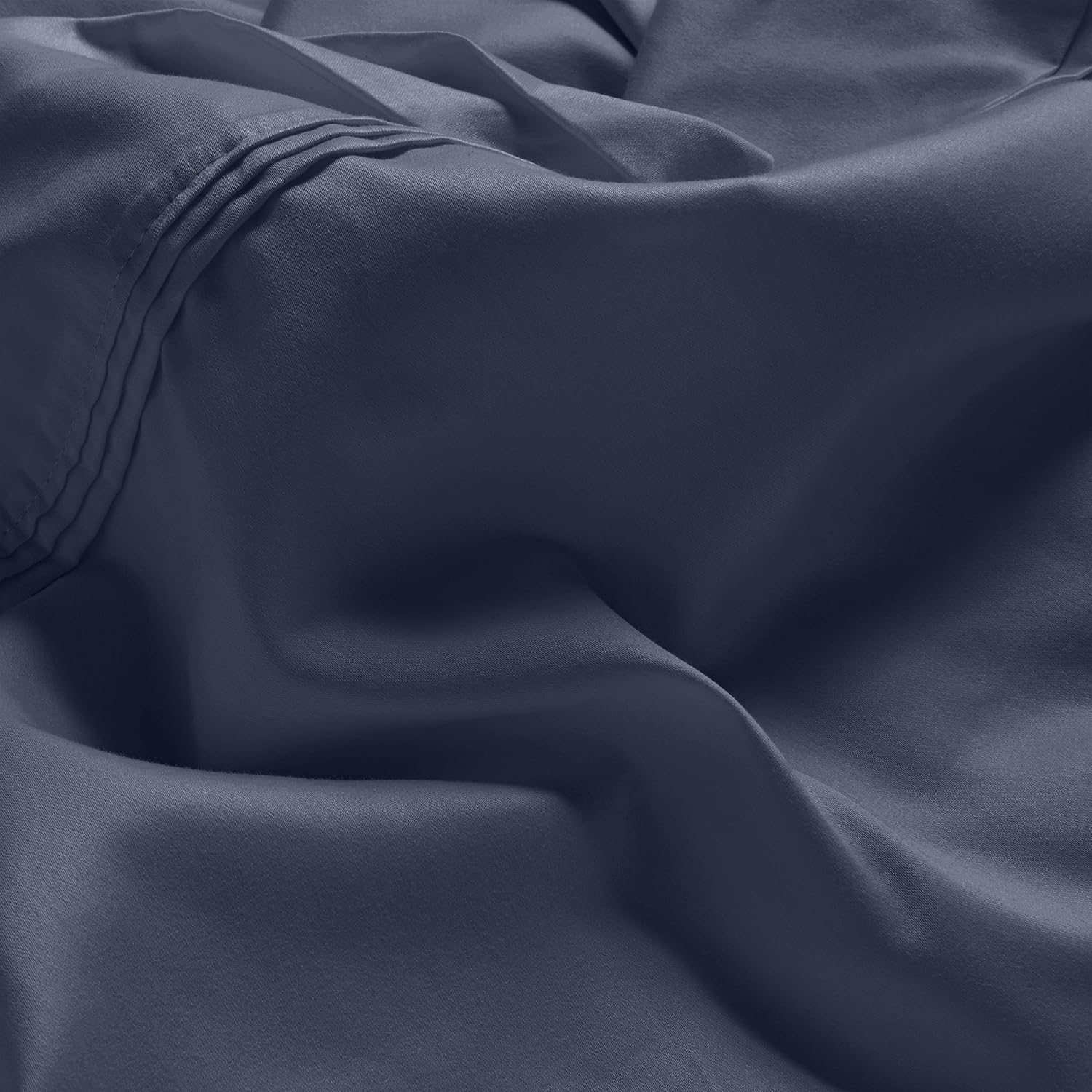 Amazon Brand – Stone & Beam HygroCotton Sateen Bed Sheet Set, Easy Care, Queen, Regatta Blue