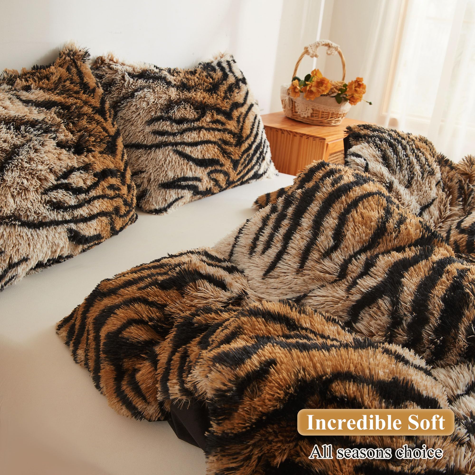 XeGe Flauschige Kissenbezüge aus Kunstfell, flauschig, Plüsch, zottelig, weich, lang, flauschig, Tierdruck, pelzige Kissenbezüge für Bett, Couch, Reißverschluss, 2 Stück, Kingsize, Tigerdruck, Braun