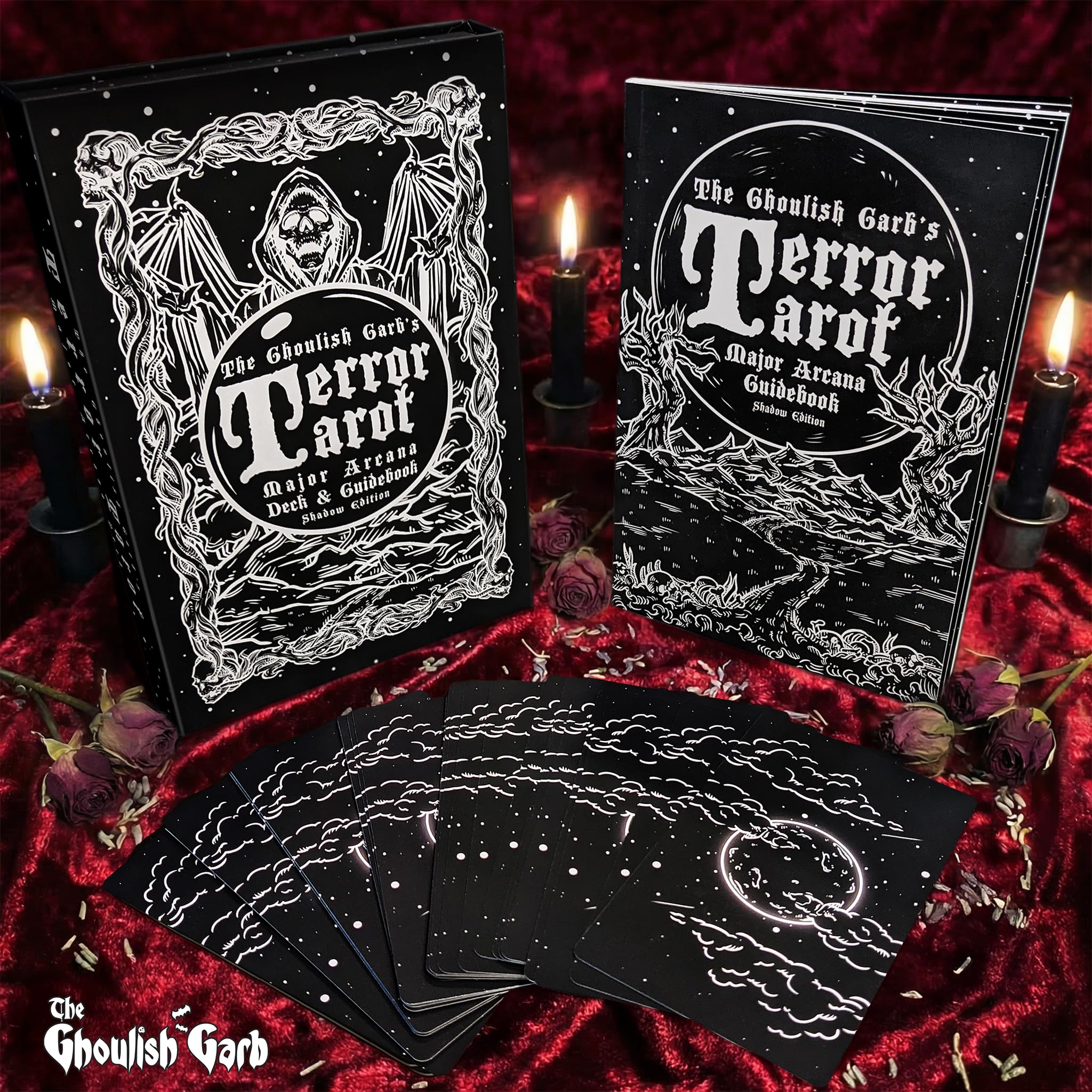 Amazon.com: The Ghoulish Garb Terror Tarot Card Deck Shadow