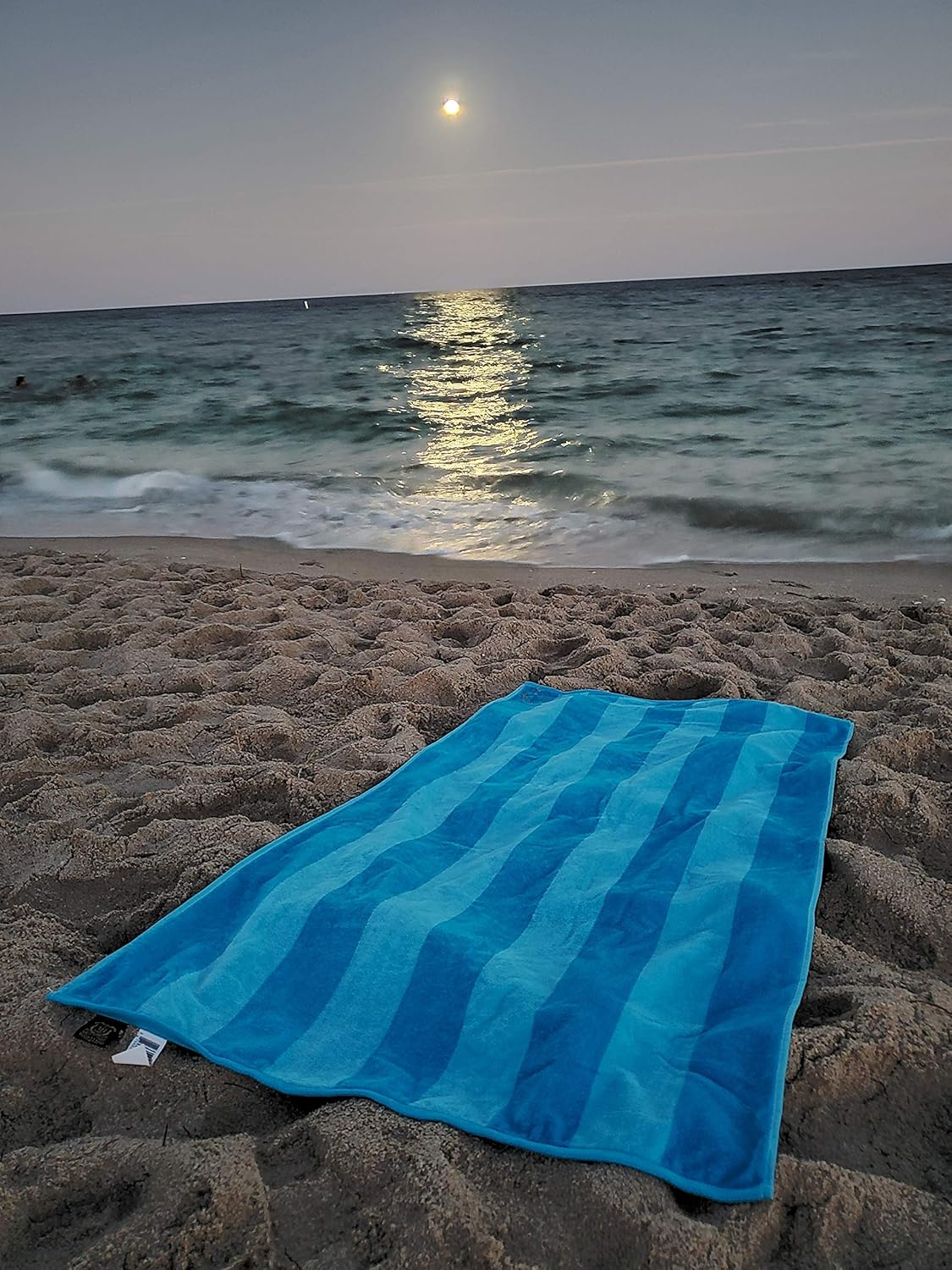 Maya Island-Extra Soft Beach Towel 30 x 60 inch (4 Pack) Two Tone Turquoise Cabana Stripe Hotel Pool Resort and Gift Absorbent 100% Cotton