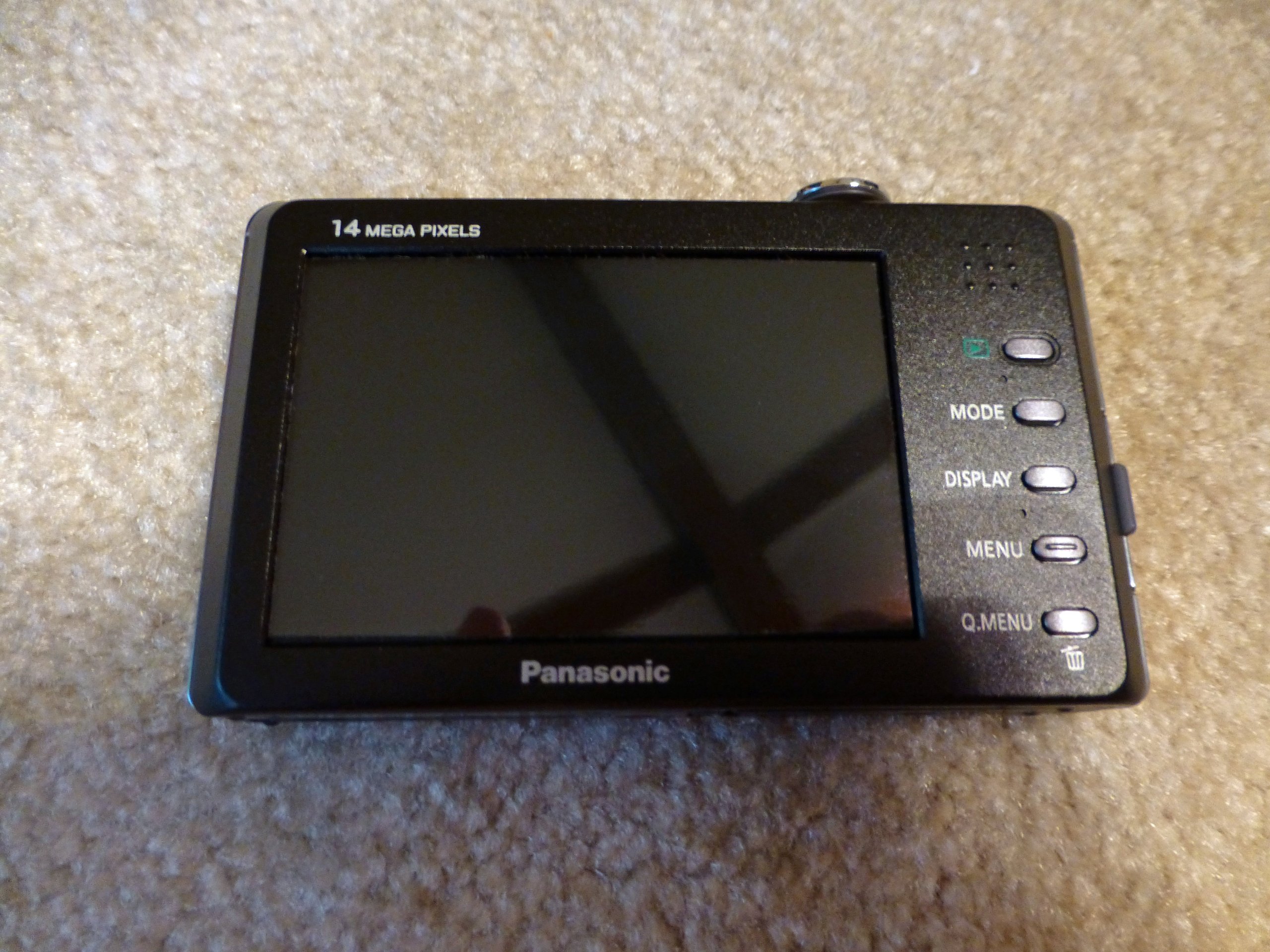 Panasonic Câmera digital Lumix DMC-FP3 de 14,1 MP com zoom