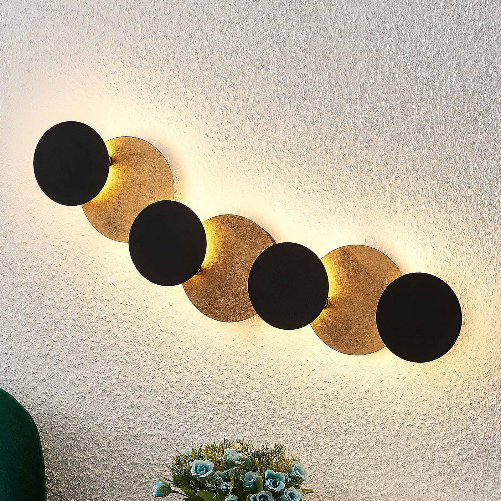 Lindby LED Wandleuchte, Wandlampe Innen Grazyna (Modern) in Schwarz aus Metall (7 flammig) - Wandstrahler Wandbeleuchtung Schlafzimmer/Wohnzimmer Wohnzimmerleuchte