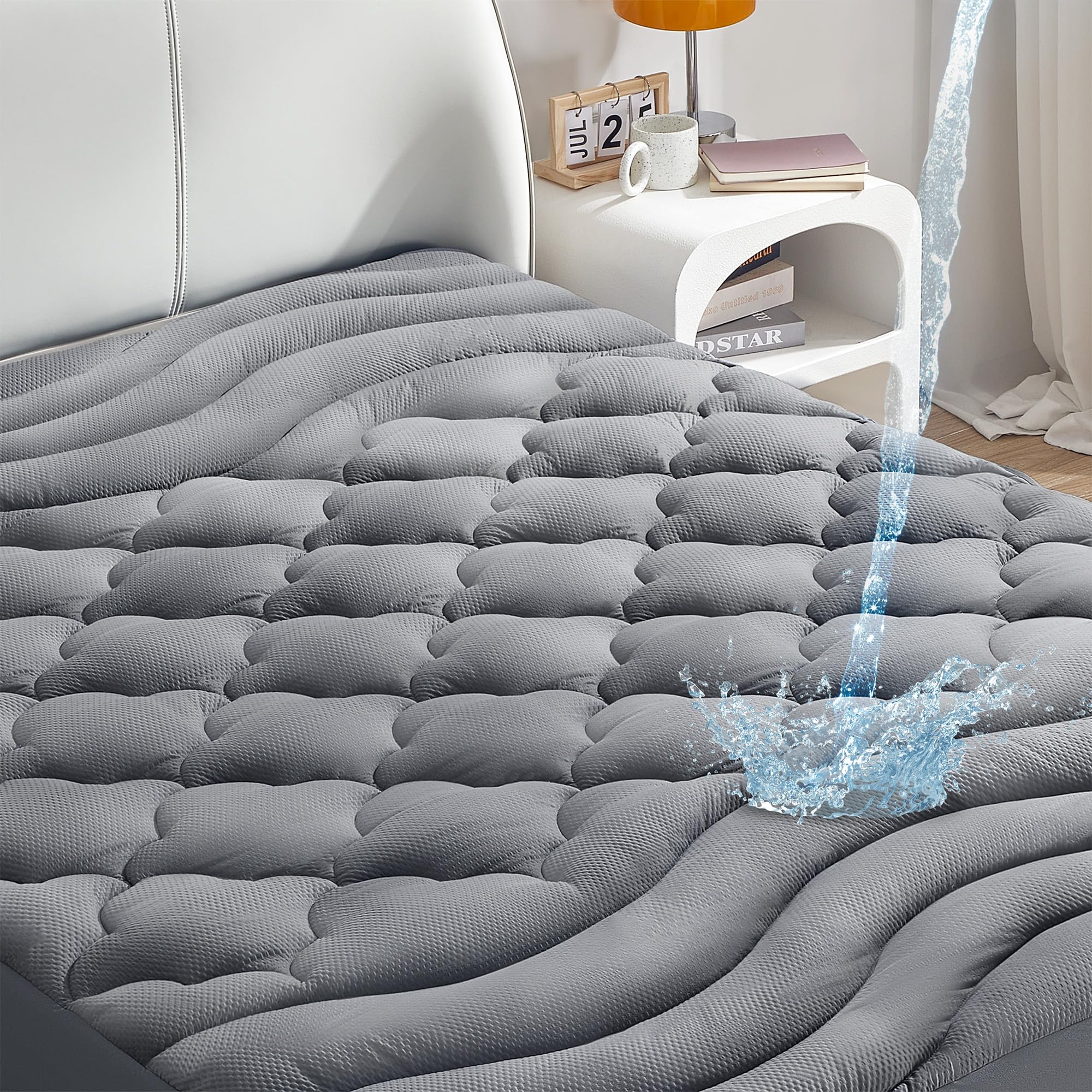 Protector de colchón impermeable, cubrecolchón tamaño Queen con bolsillo profundo de hasta 21 pulgadas, de microfibra, ajustable, impermeable, transpirable, lavable a máquina, color gris