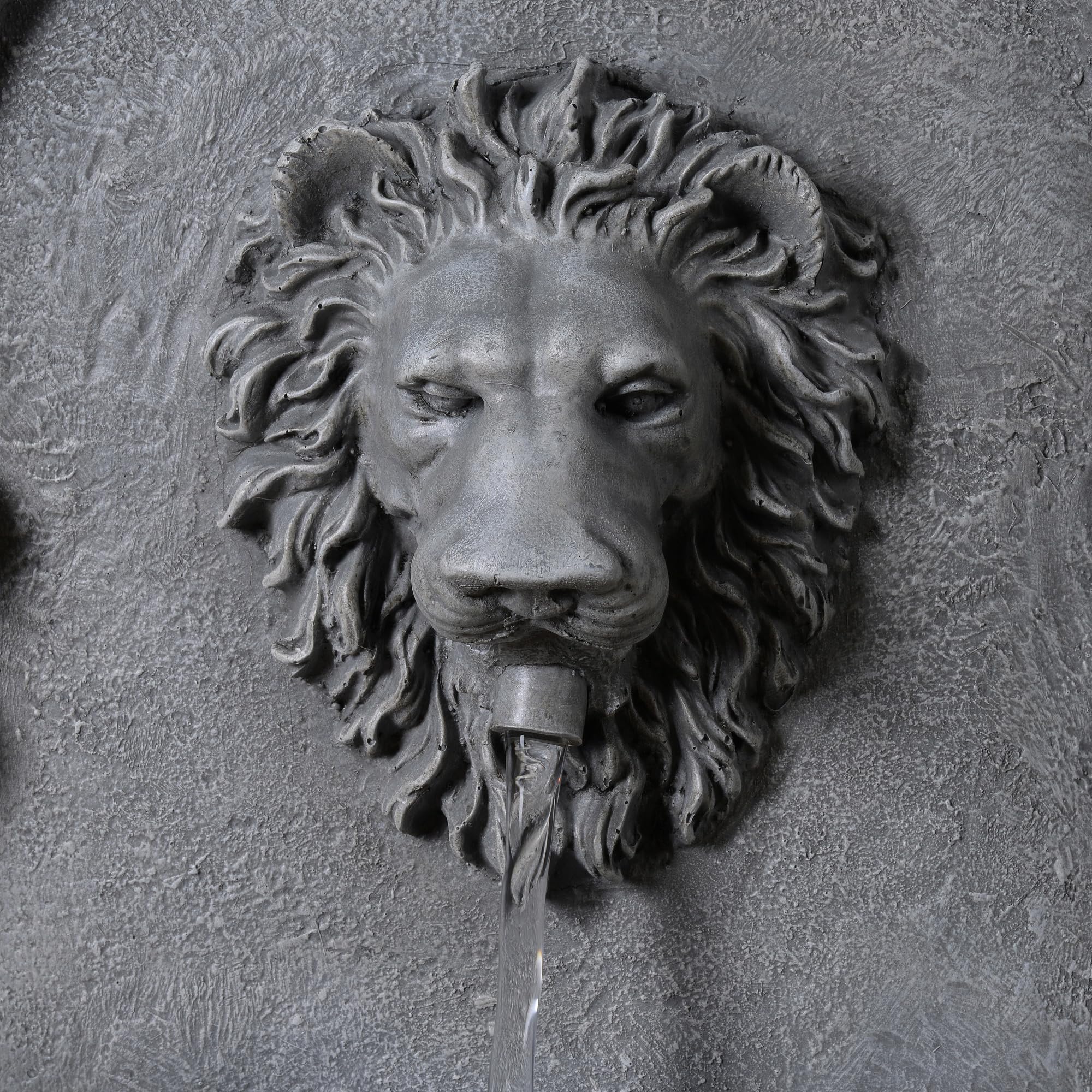 Teamson Home Fontaine Murale tête de Lion 81 cm Effet Pierre, éclairage LED intégré et Design Classique, Pierre Naturelle