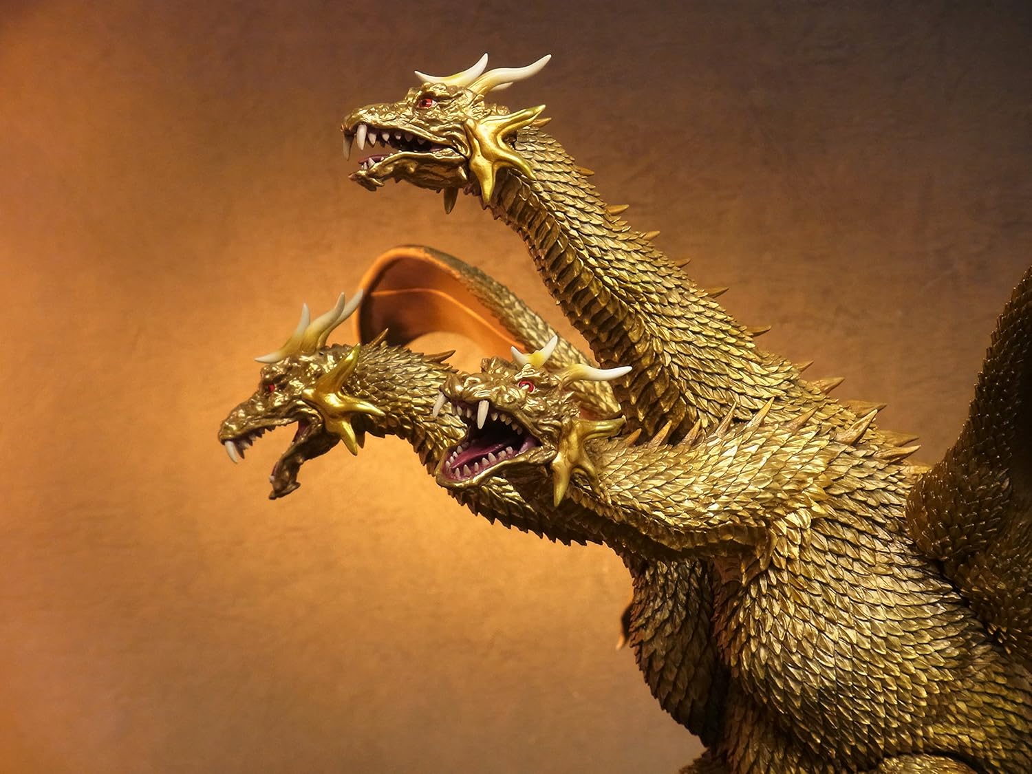 Toho Large Monsters Series King Ghidorah Edition 300mm Made In Painted Completed Figure