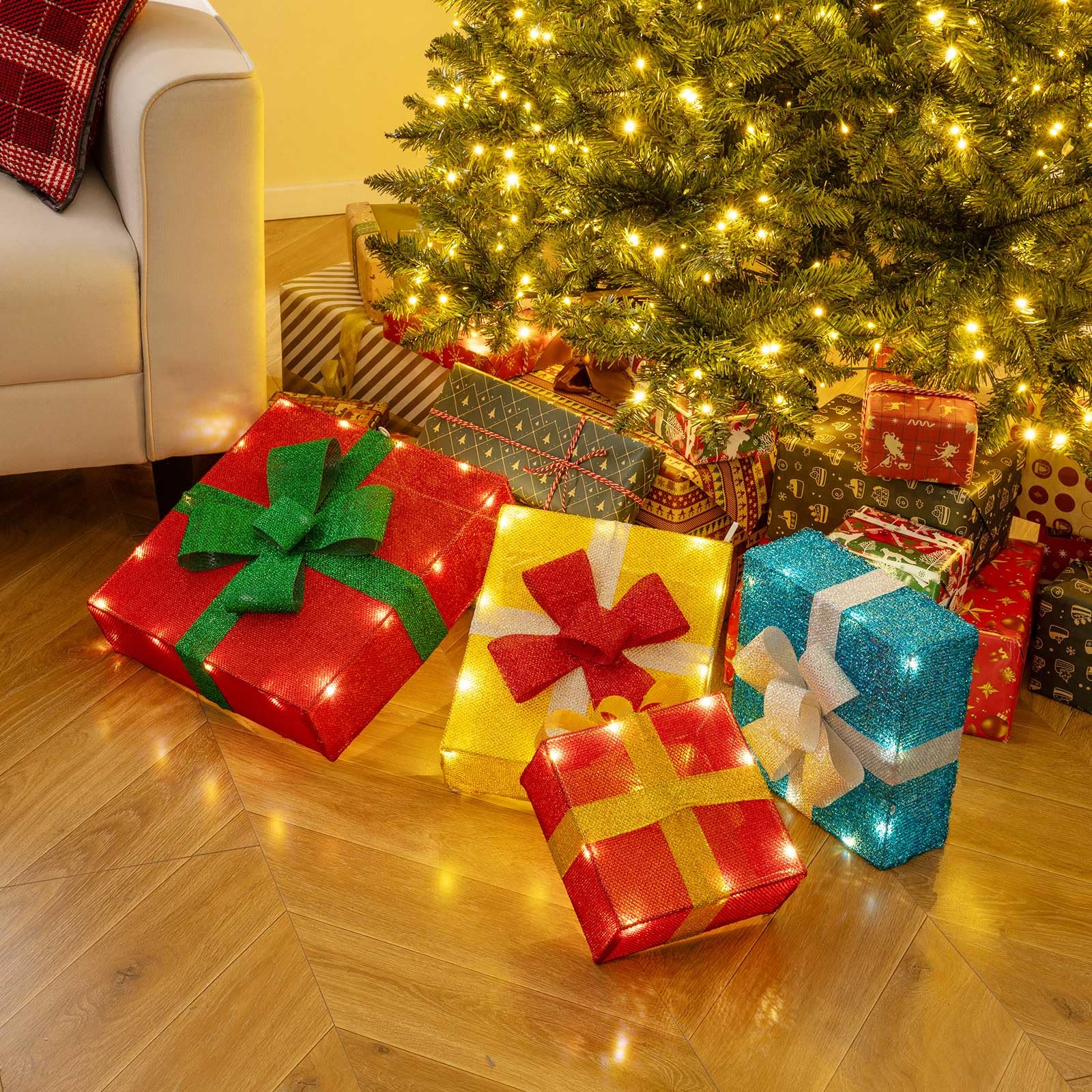 COSTWAY Scatole Regalo per Decorazioni di Natale, Set 2D da 4 Scatole Sovrapposte Preilluminate, Scatole Regalo Impilabili da 120 cm con LED e Fiocchi per Interni ed Esterni, Giardino, Cortile