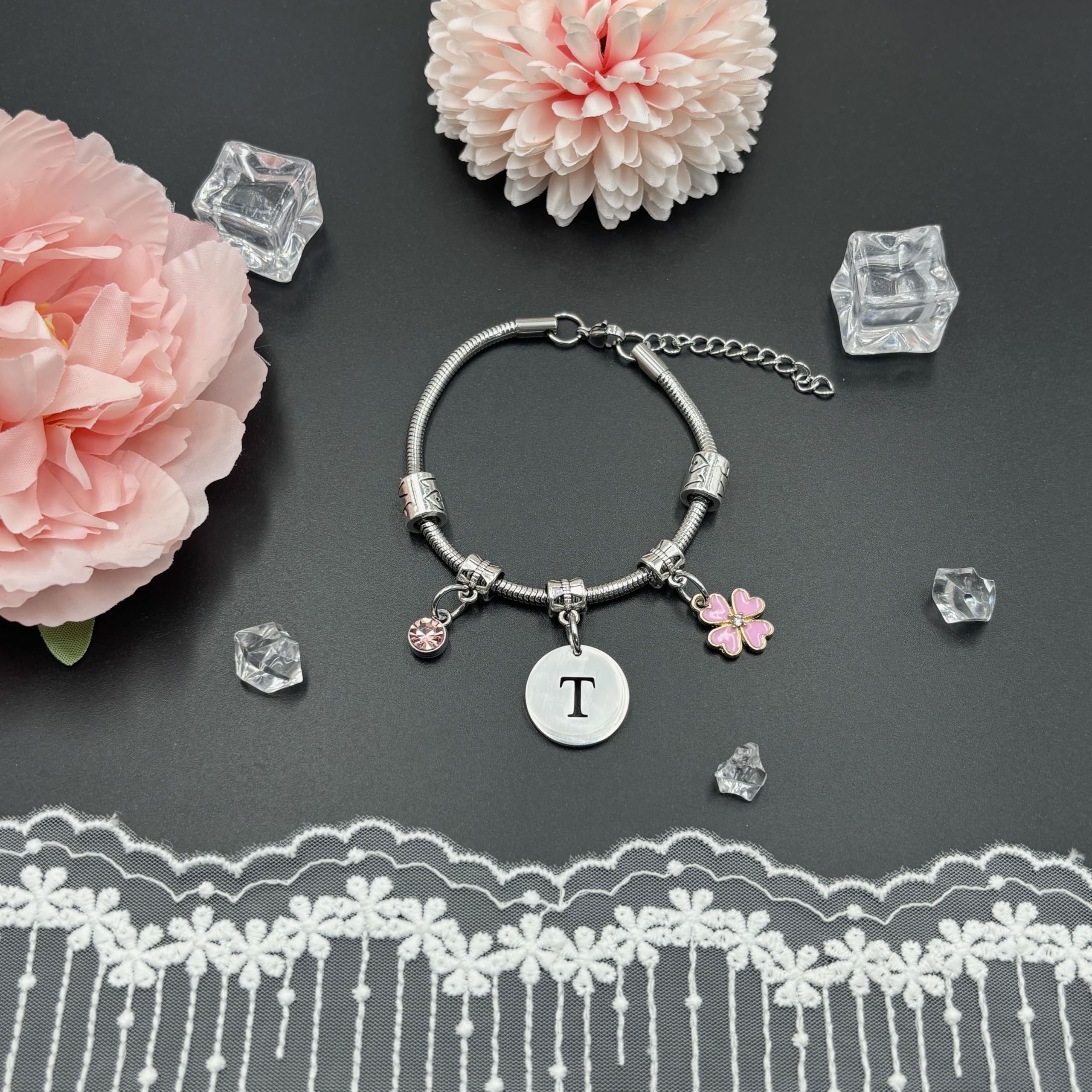 KJKJKJ A-Z 26 Lettera Iniziale Ciondolo Bracciale Donne Natale Regalo Personalizzazione Idee Regalo di Compleanno Bracciale,Figlia Sorelle Amici Amante Compleanno Natale Laurea Regalo Bracciale