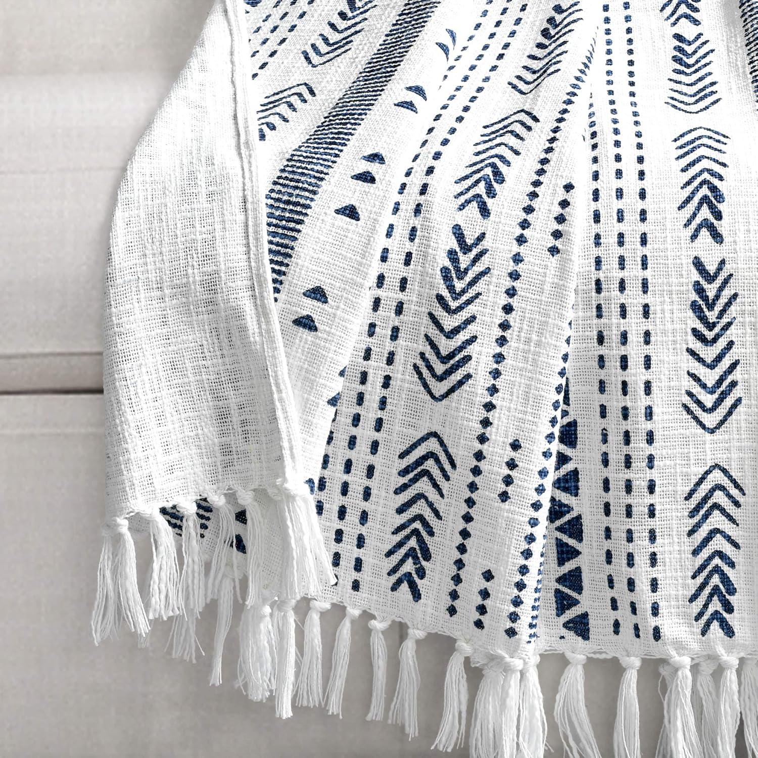 Lush Decor Hygge Stripe Cotton Slub Tassel Fringe Throw Blanet, 60" x 50", Navy & White