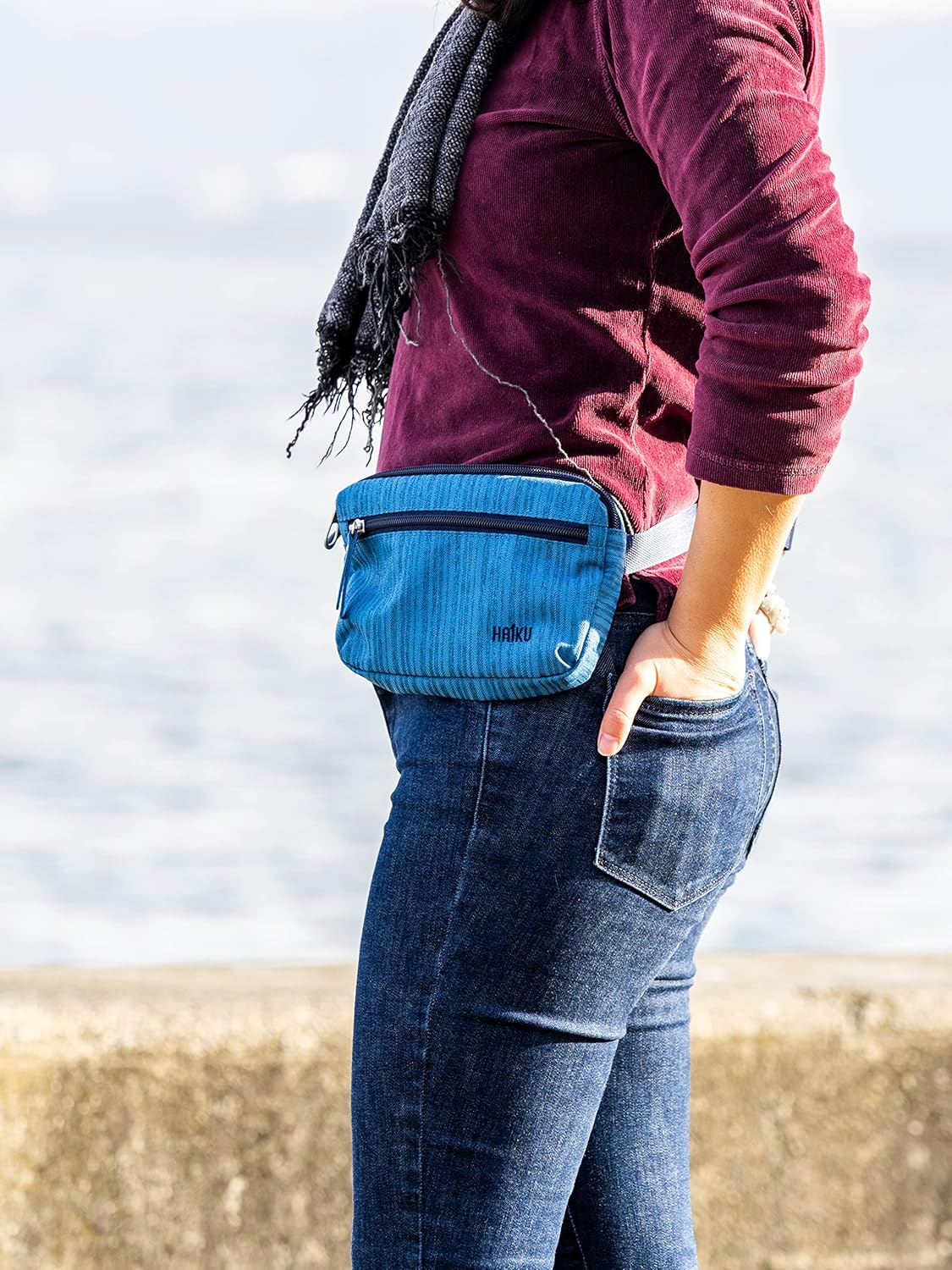 Haiku Hopper | Waist, Hip, Fanny Pack, Belt Bag Purse | with adjustable belt Clip | Sapphire