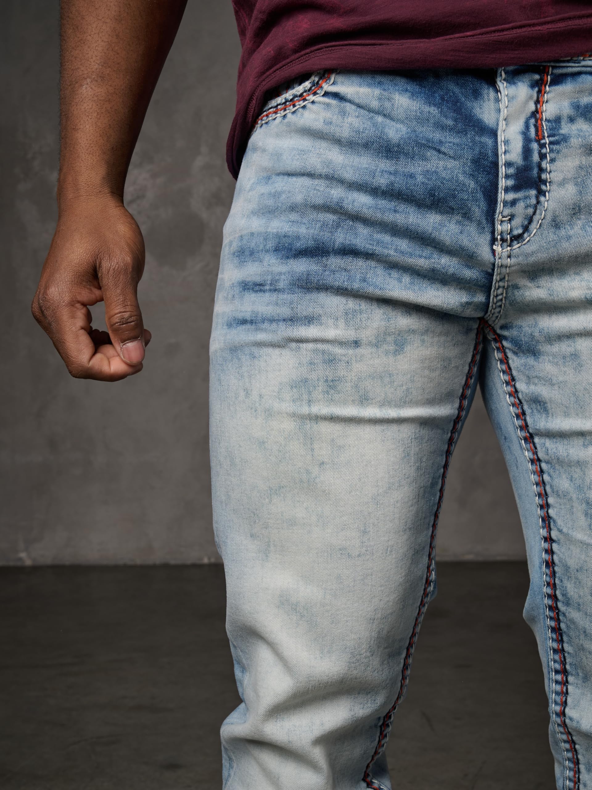 Cipo & Baxx Herren Jeans | Dekorative Nähte & Details | Casual & Modern | Praktisch für Alltag | für Stilbewusste Outfits