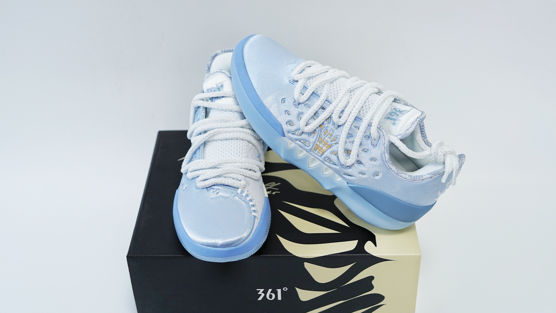 Amazon.com | 361° Joker 2 Nikola Jokić Basketball Shoes for Men