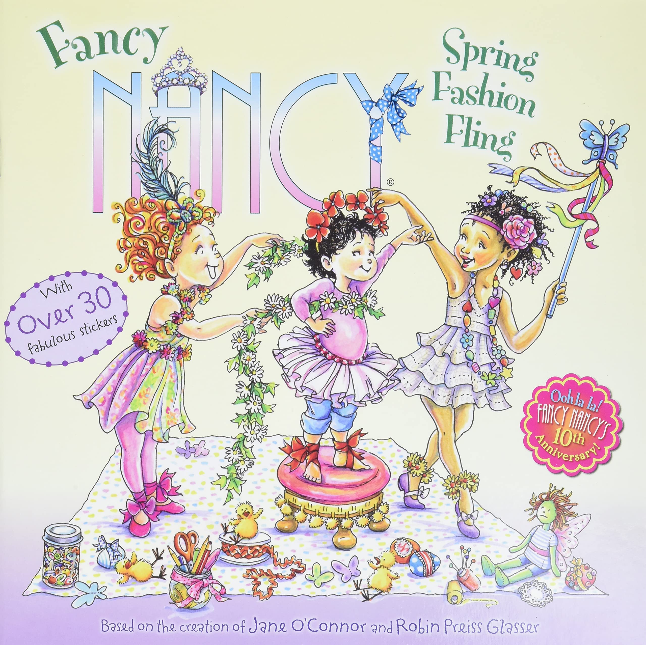 Fancy Nancy: Spring Fashion Fling: A Springtime Book For Kids